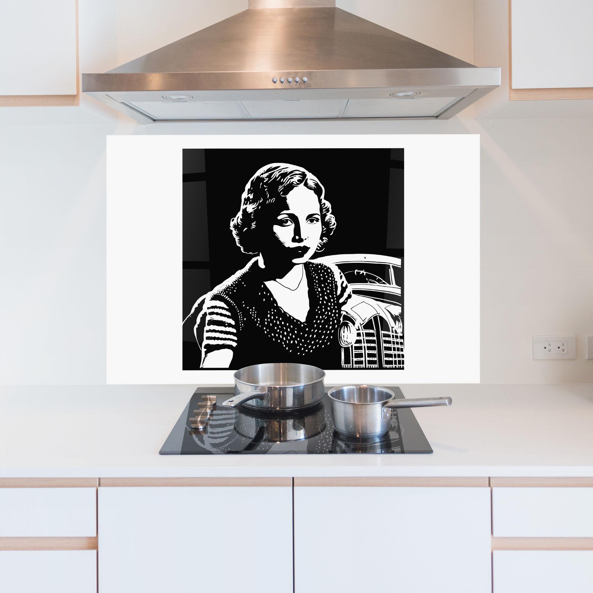 Panou Sticla Bucatarie Retro Woman mockup 5