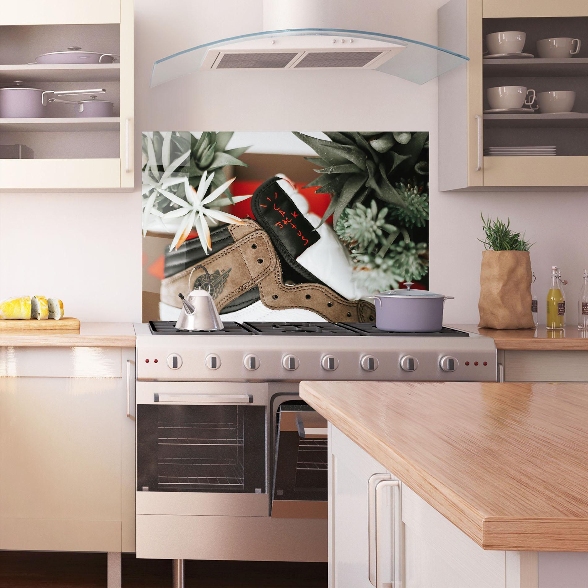 Panou Sticla Bucatarie Brown Air Jordan mockup 1