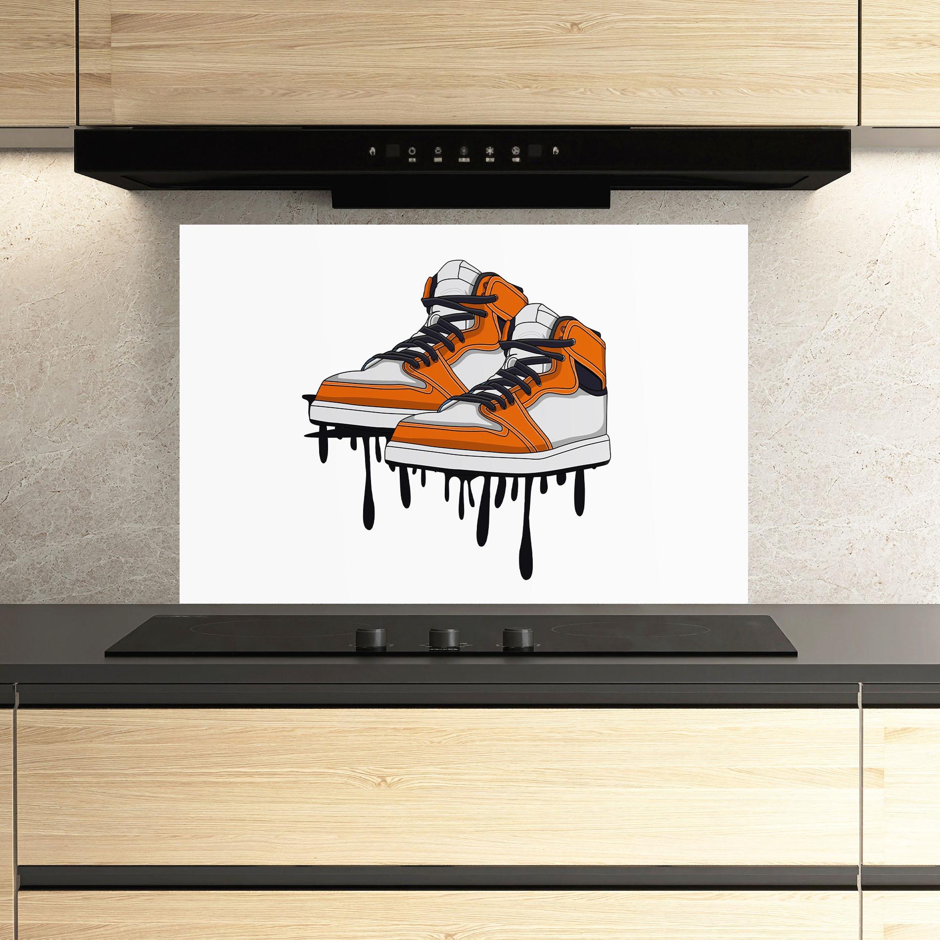 Panou Sticla Bucatarie Black Liquid Shoe mockup 3