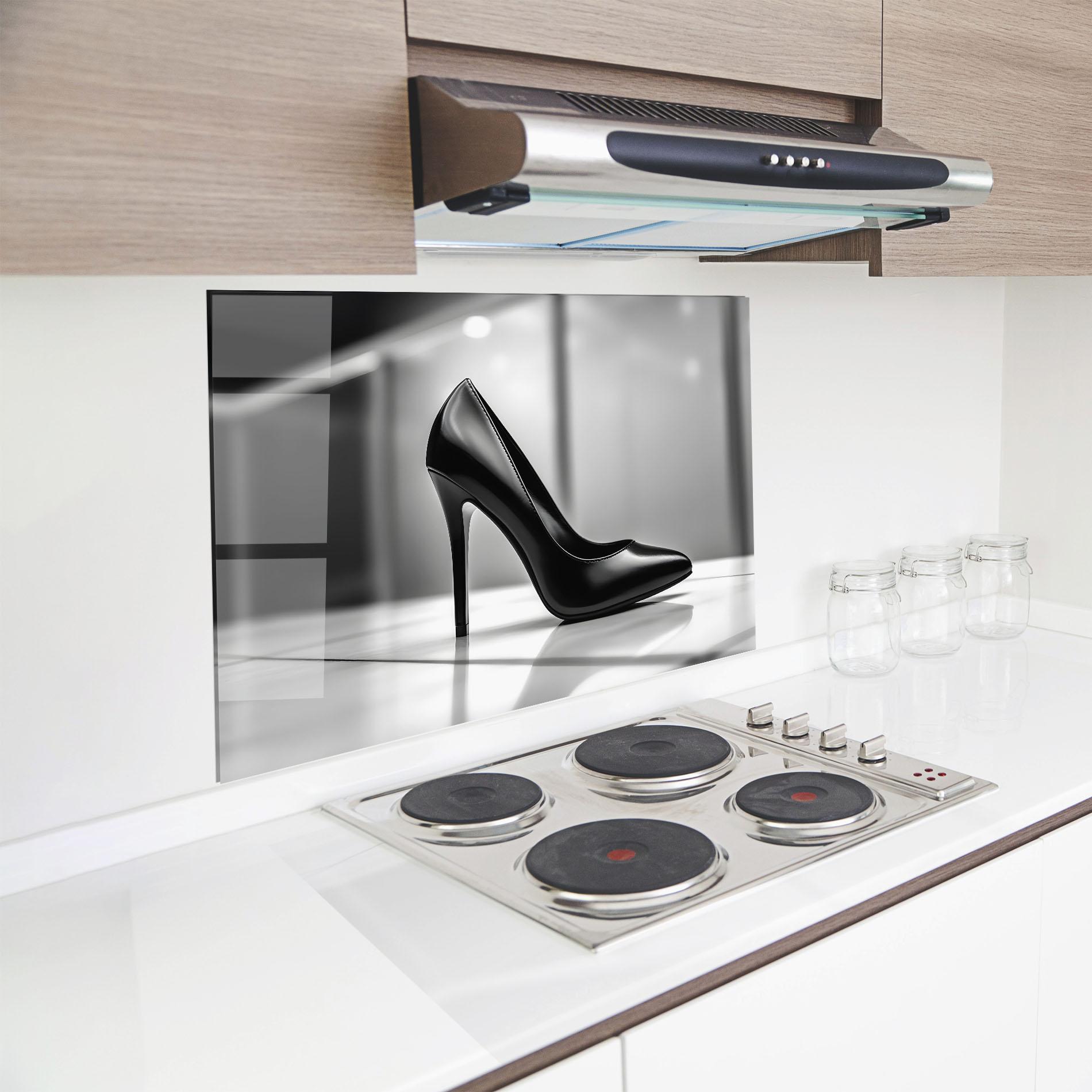 Panou Sticla Bucatarie Black Unique Design mockup 8