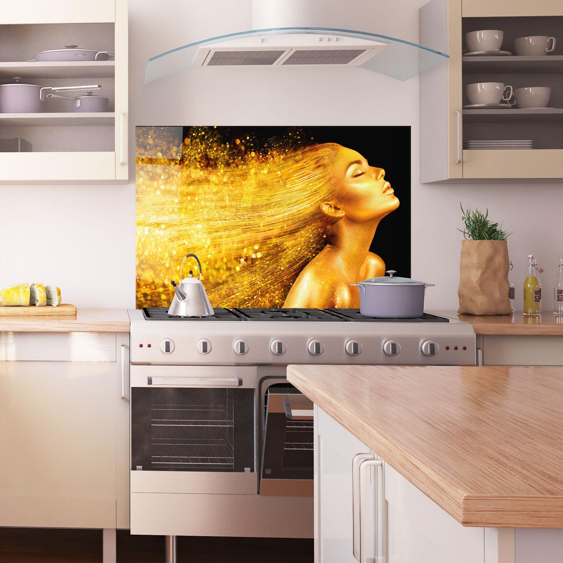 Panou Sticla Bucatarie Golden Girl mockup 1