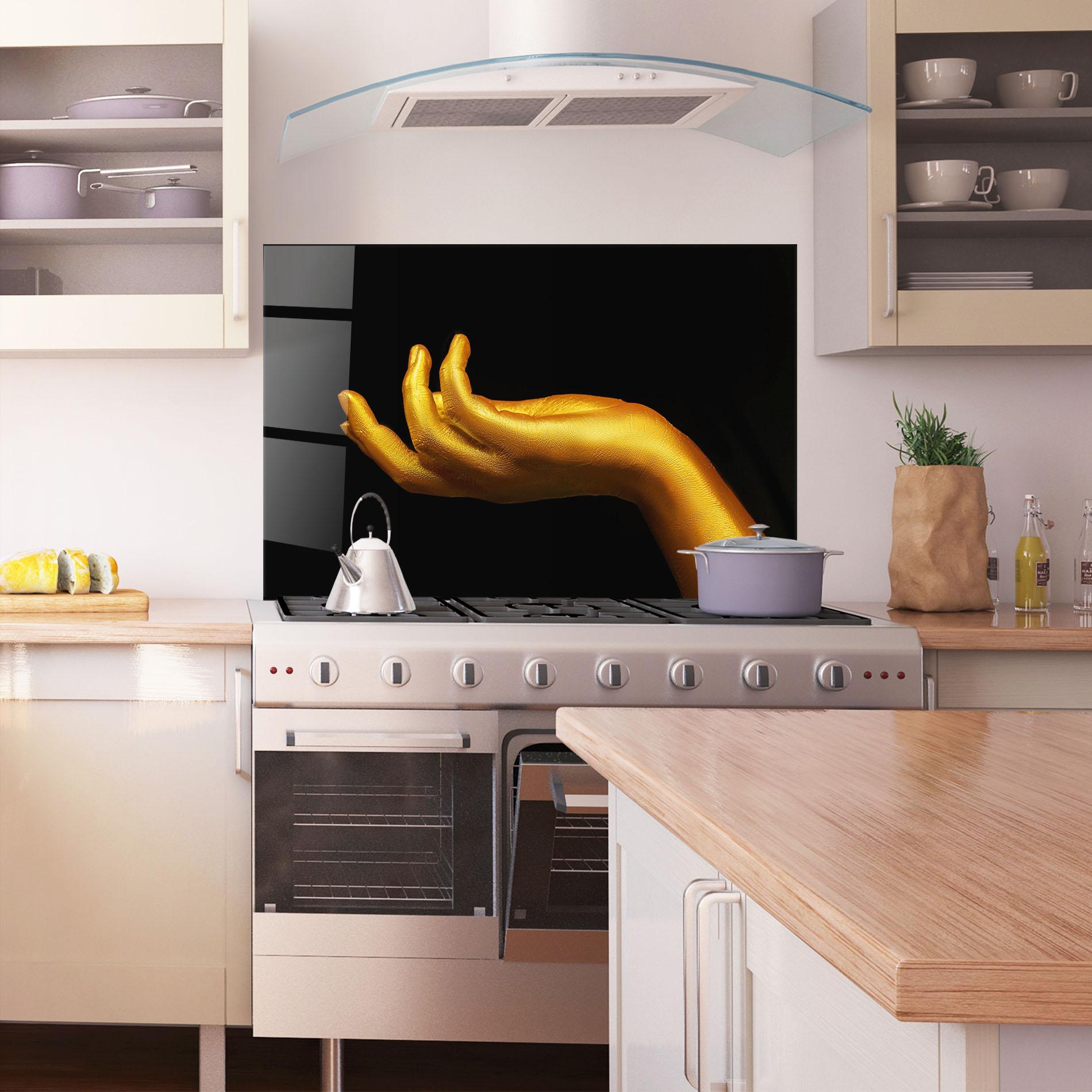 Panou Sticla Bucatarie Strong Gold Hand mockup 1