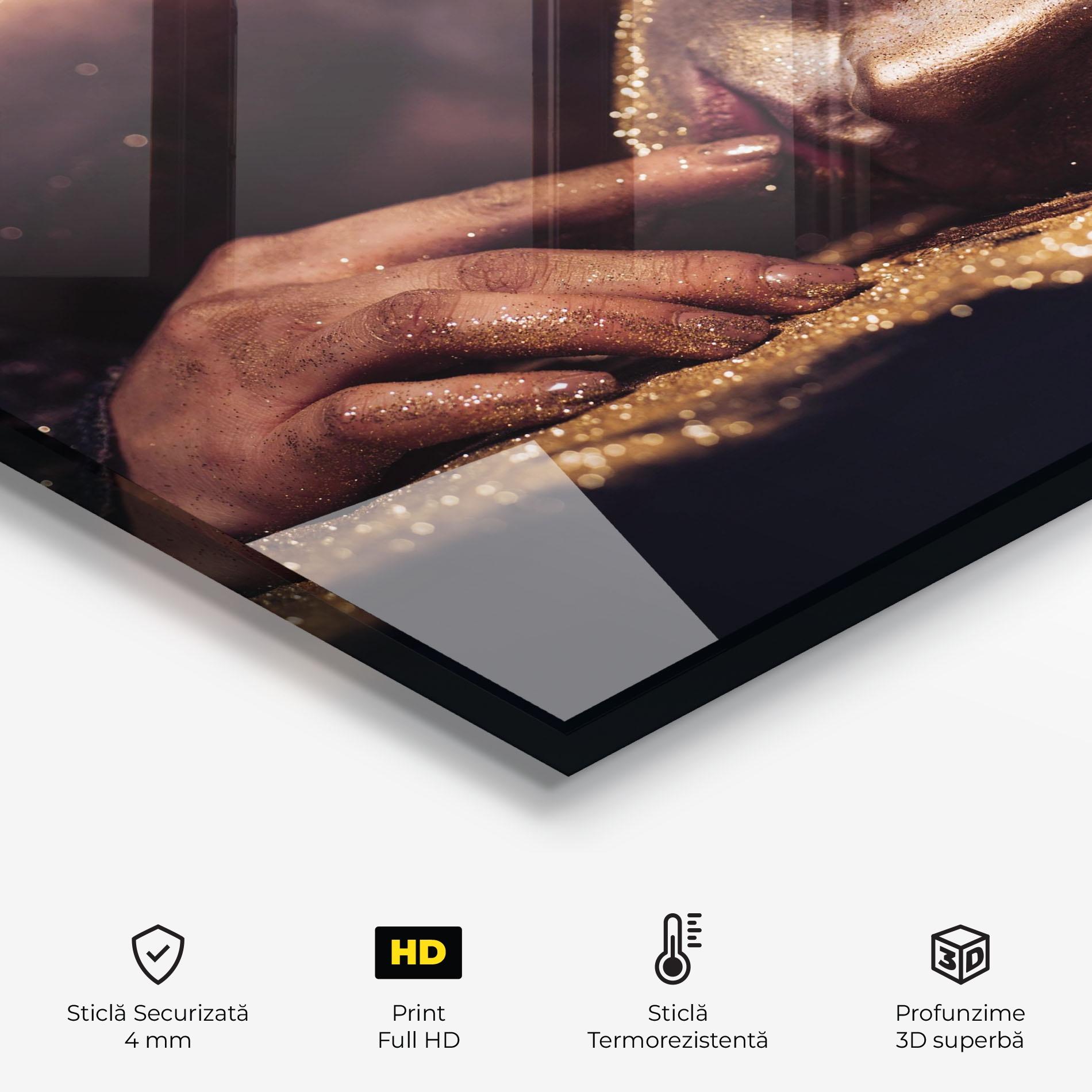 Panou Sticla Bucatarie Gold Vogue Woman mockup 2