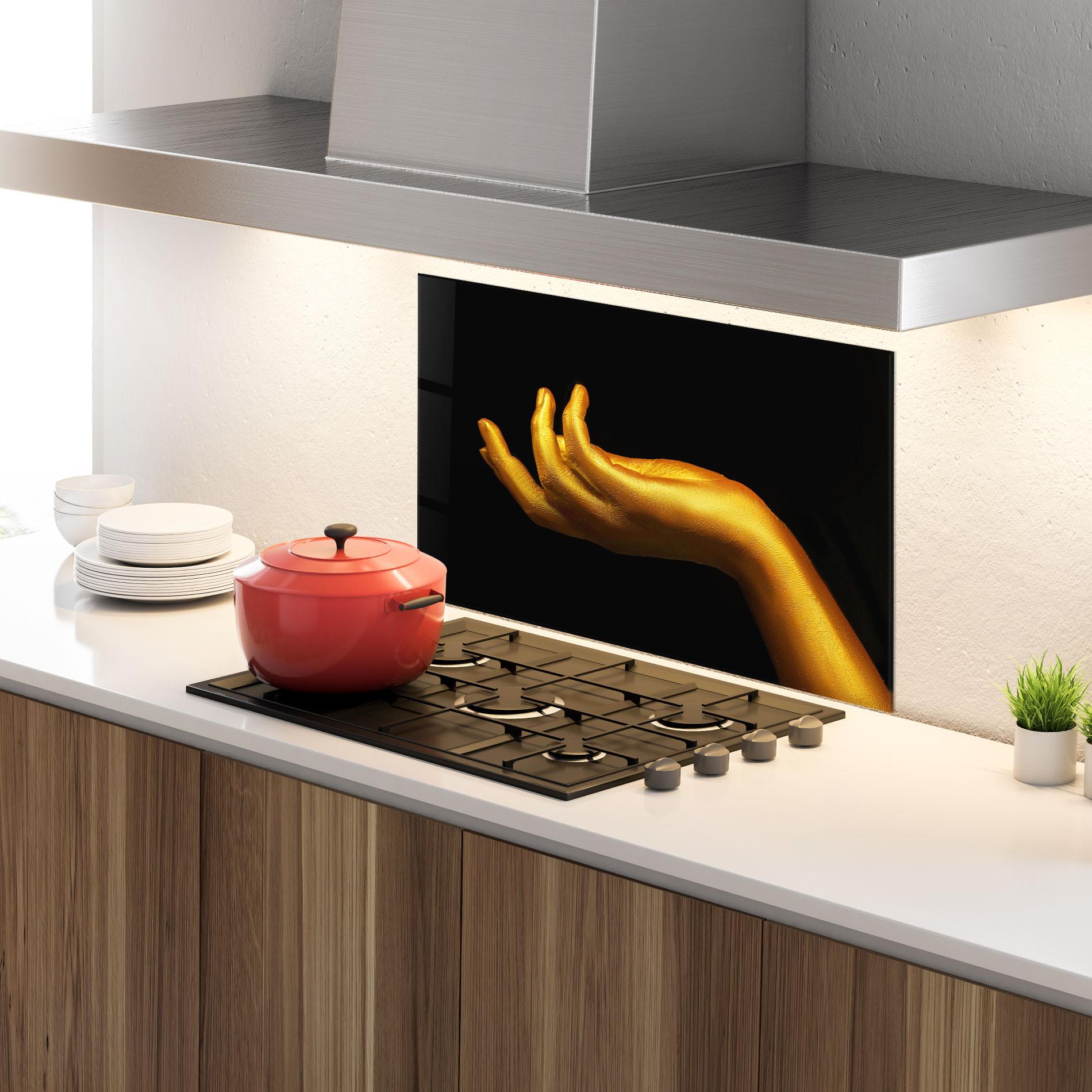 Panou Sticla Bucatarie Strong Gold Hand mockup 4