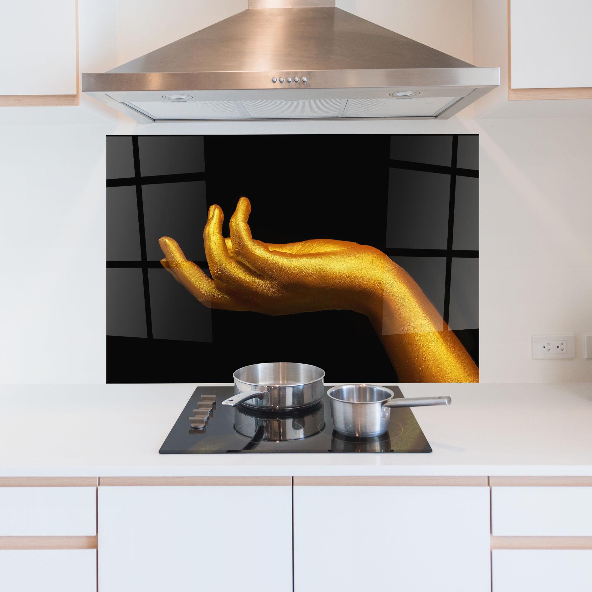 Panou Sticla Bucatarie Strong Gold Hand mockup 5