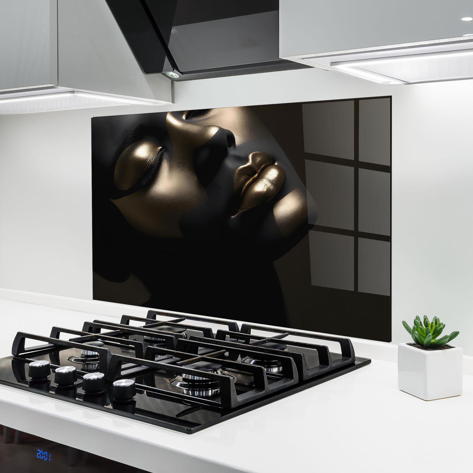 Panou Sticla Bucatarie Dark Gold Face mockup 6