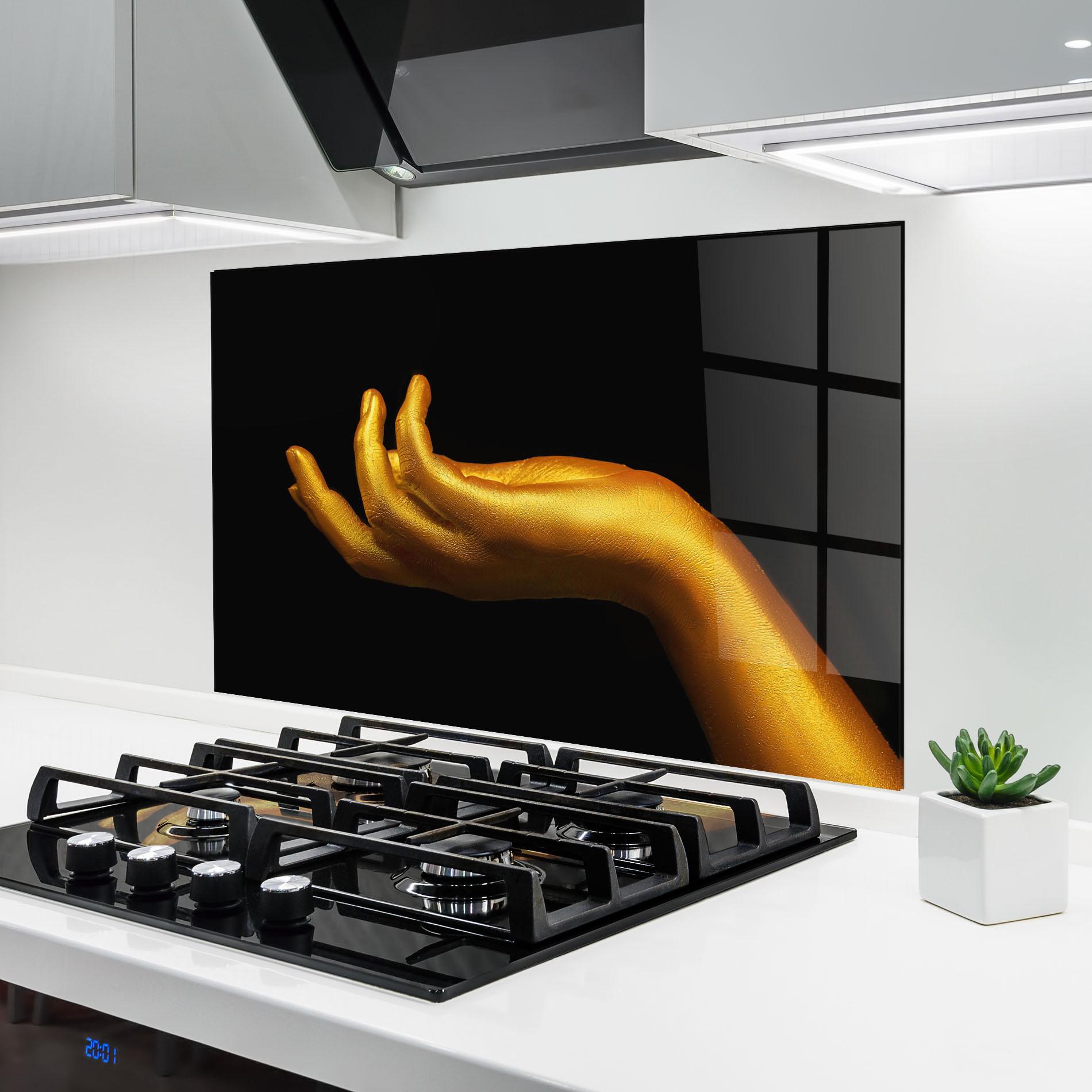 Panou Sticla Bucatarie Strong Gold Hand mockup 6