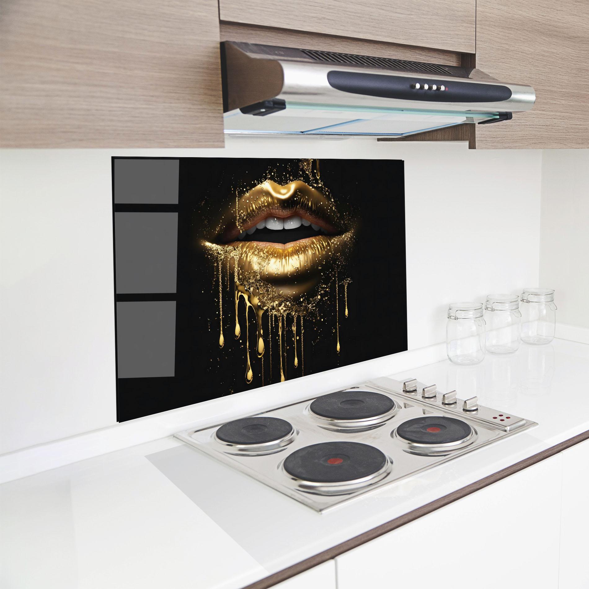 Panou Sticla Bucatarie Golden Luxury Lips mockup 8