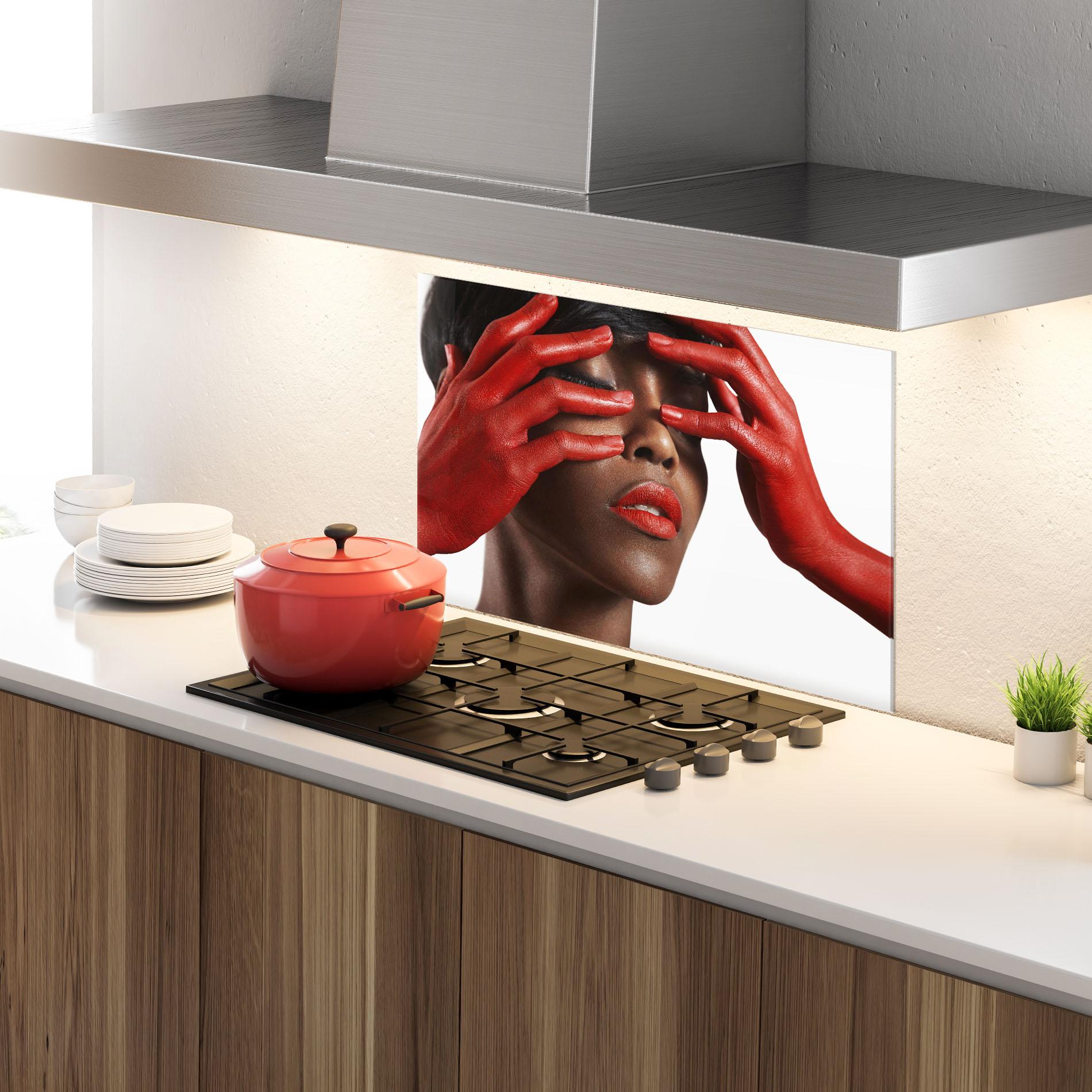 Panou Sticla Bucatarie Red Hands Woman mockup 4