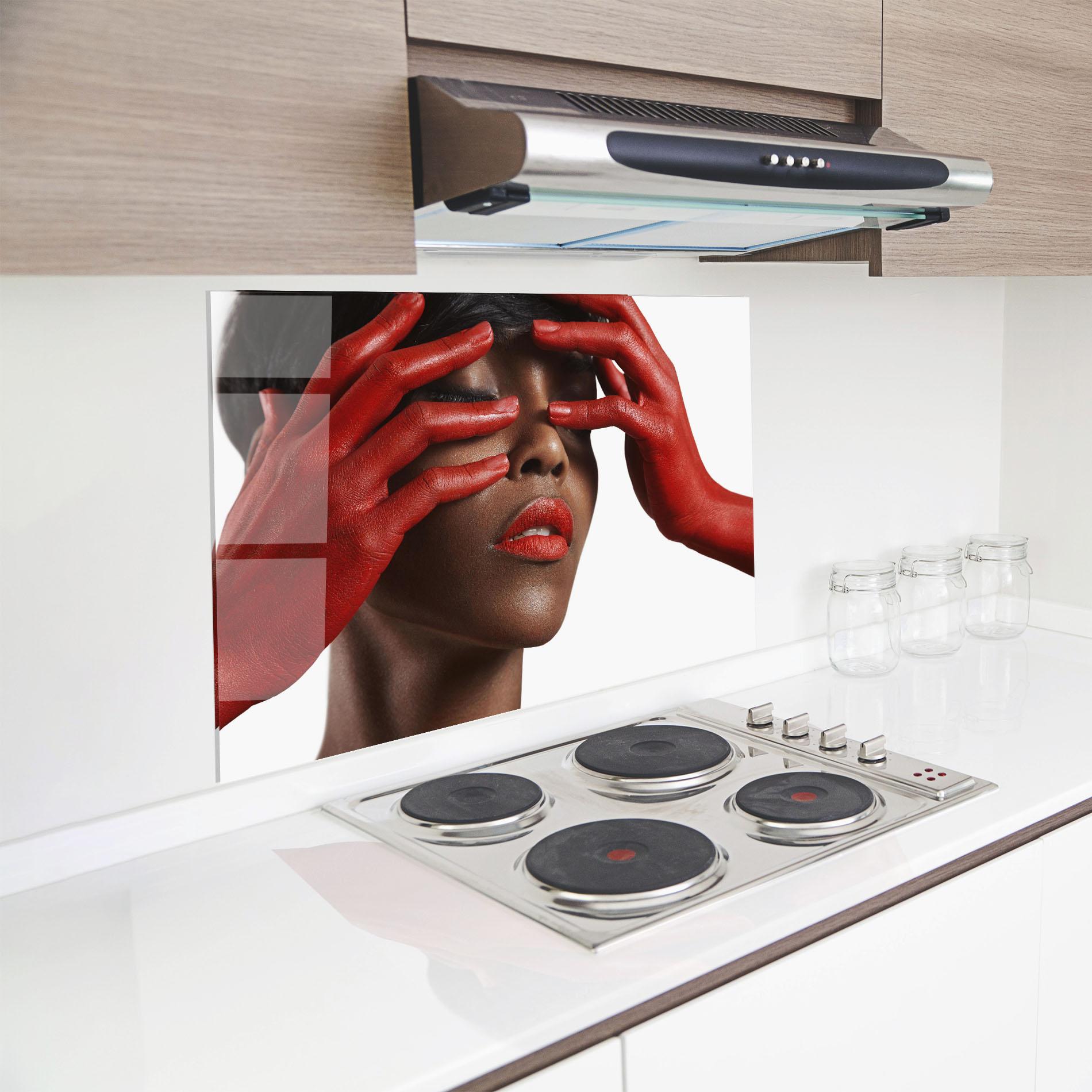 Panou Sticla Bucatarie Red Hands Woman mockup 8