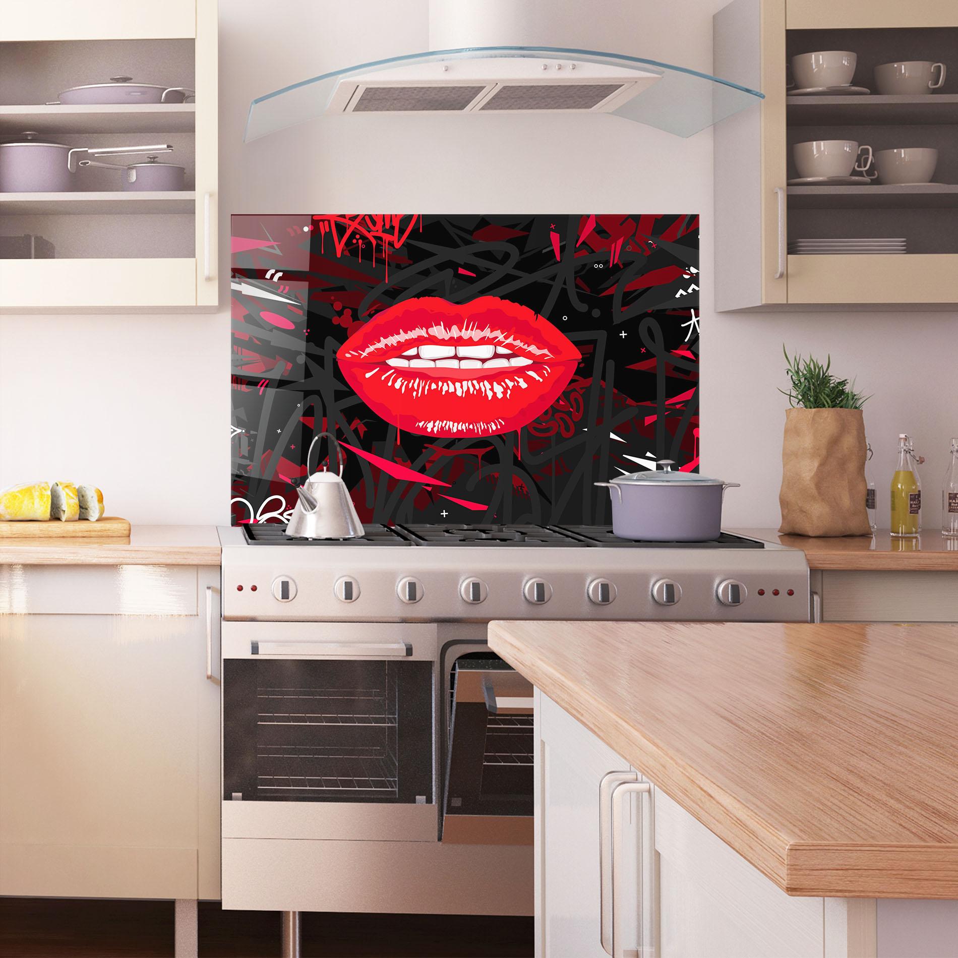 Panou Sticla Bucatarie Graff Lips mockup 1