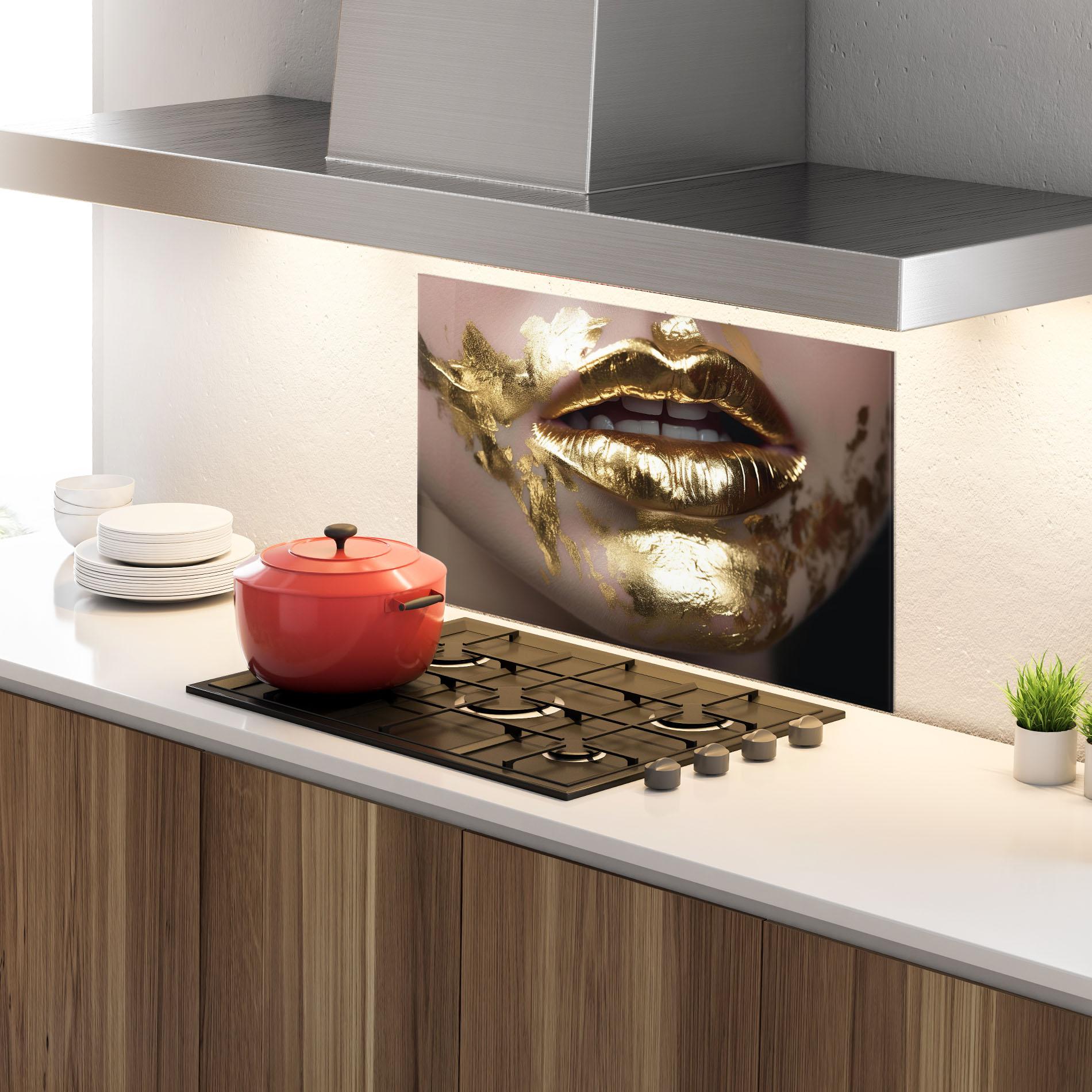 Panou Sticla Bucatarie Gold Open Lips mockup 4