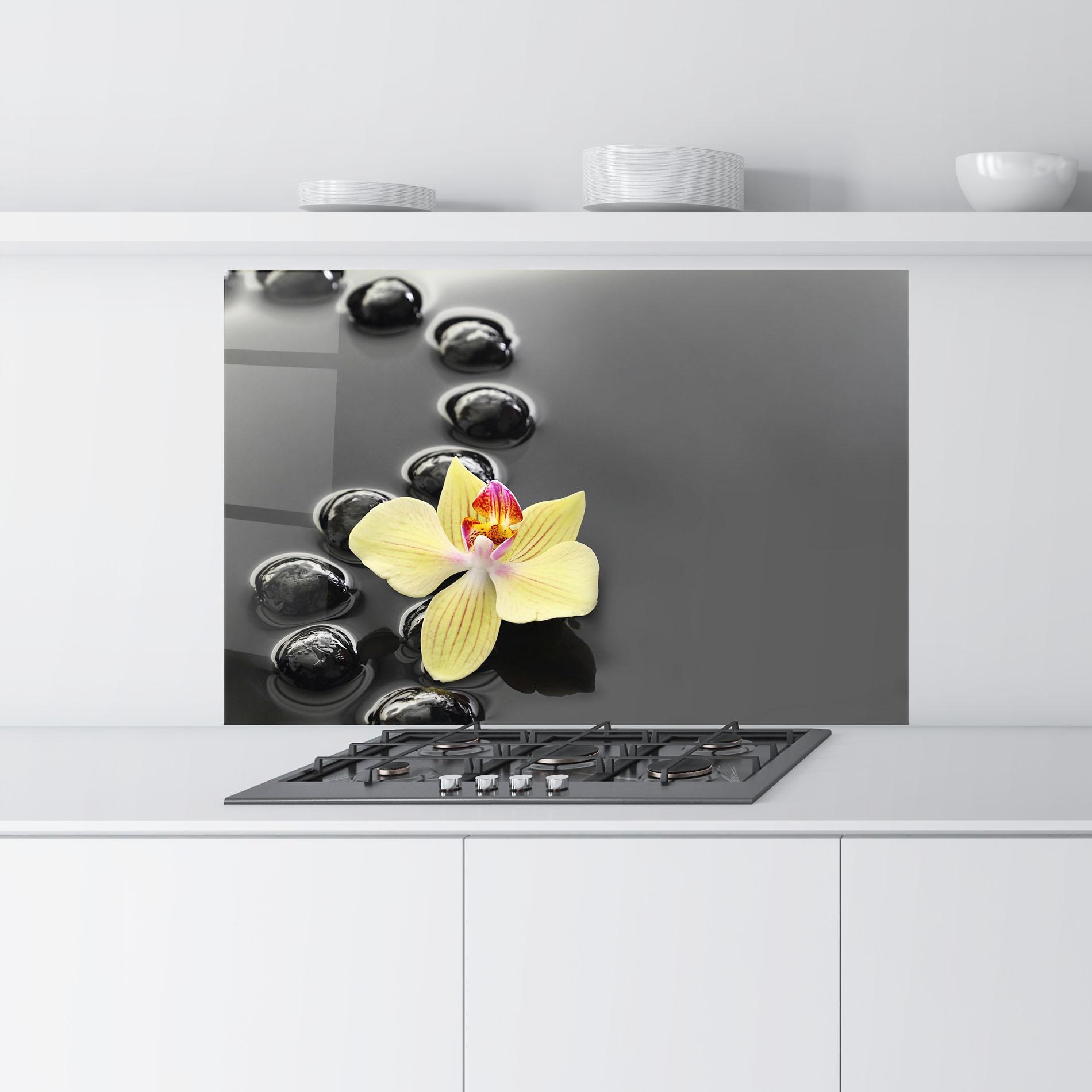 Panou Sticla Bucatarie Orchid In Water mockup 9