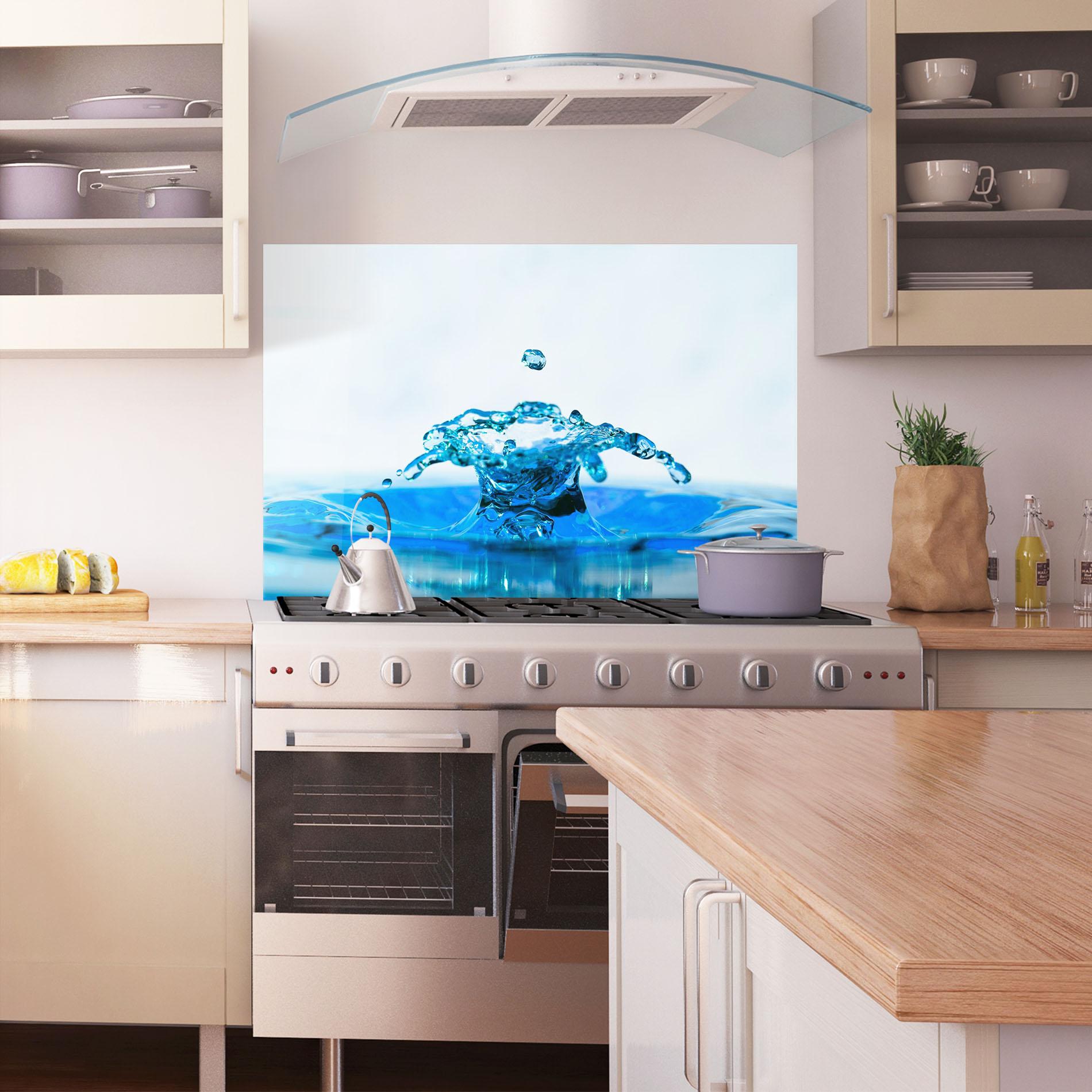 Panou Sticla Bucatarie Blue Water Splash mockup 1