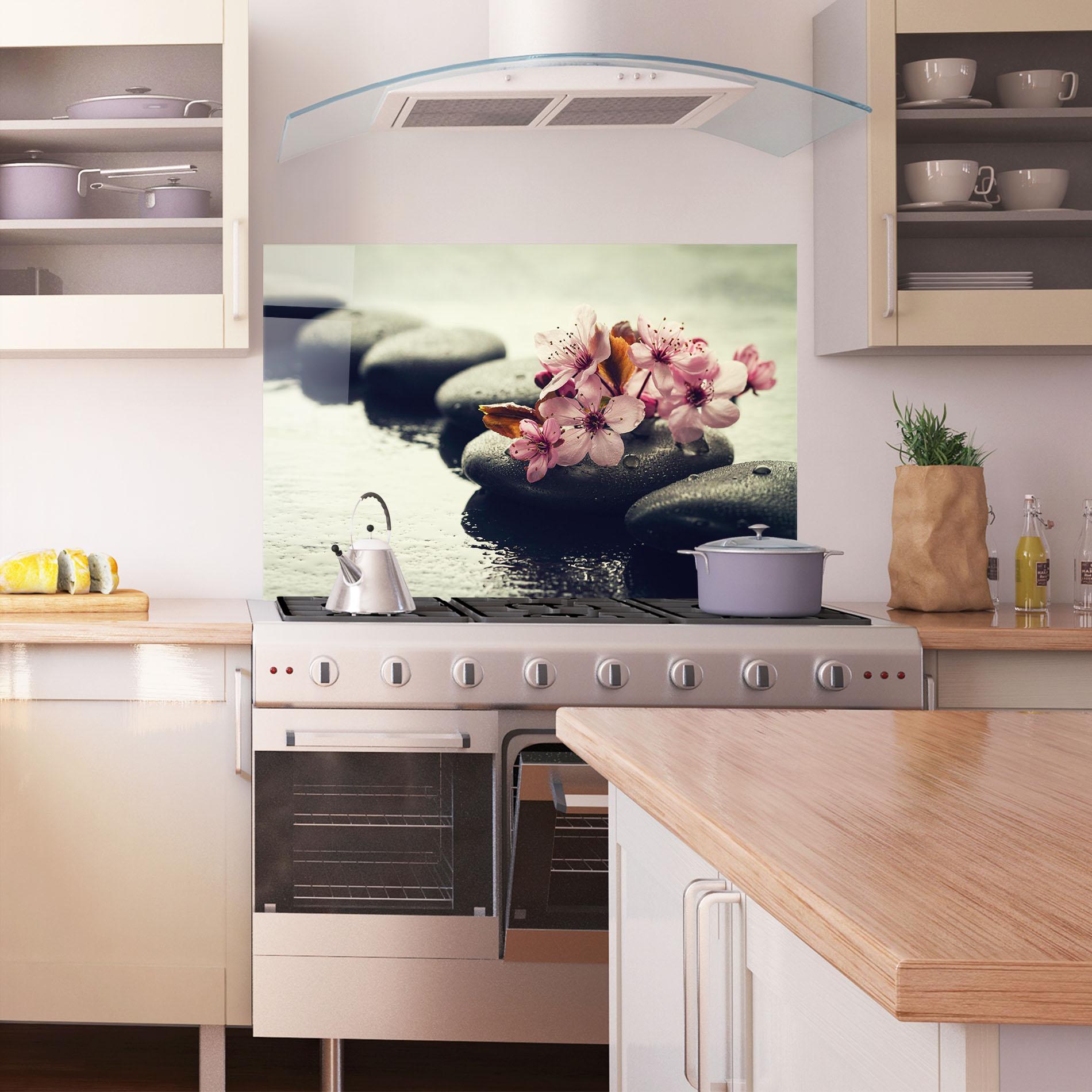 Panou Sticla Bucatarie Hot Spa Flowers mockup 1