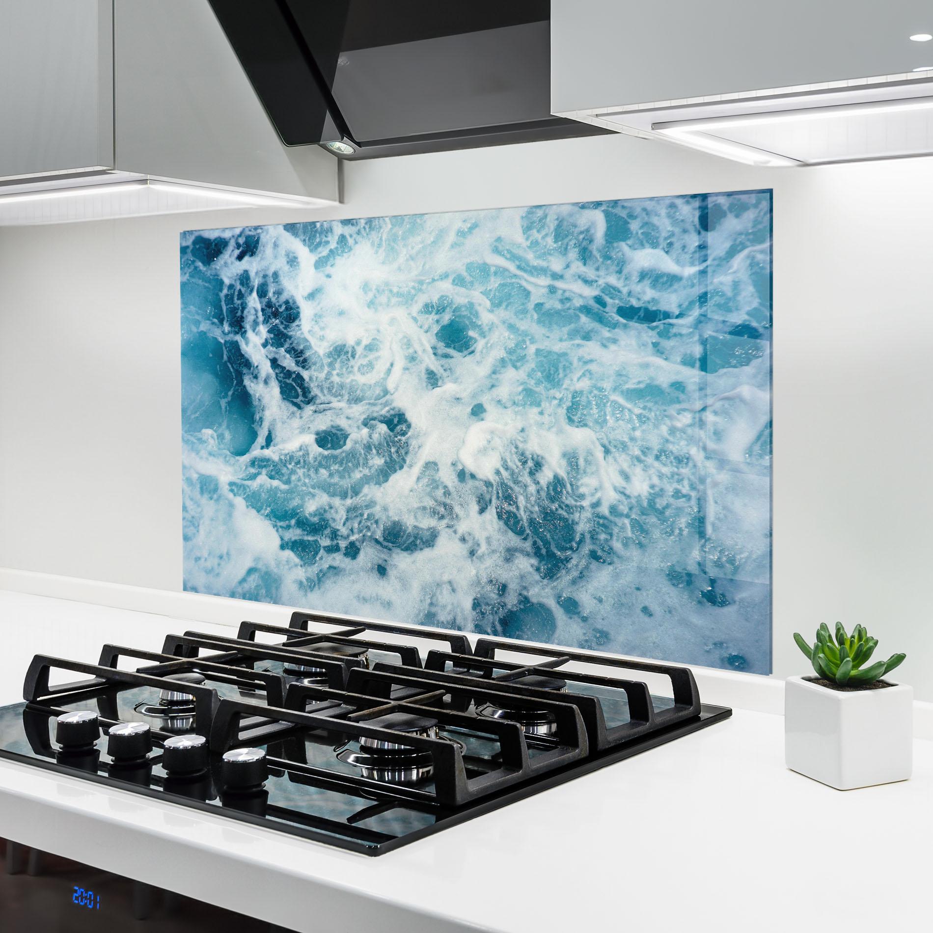 Panou Sticla Bucatarie White Water Wave mockup 6