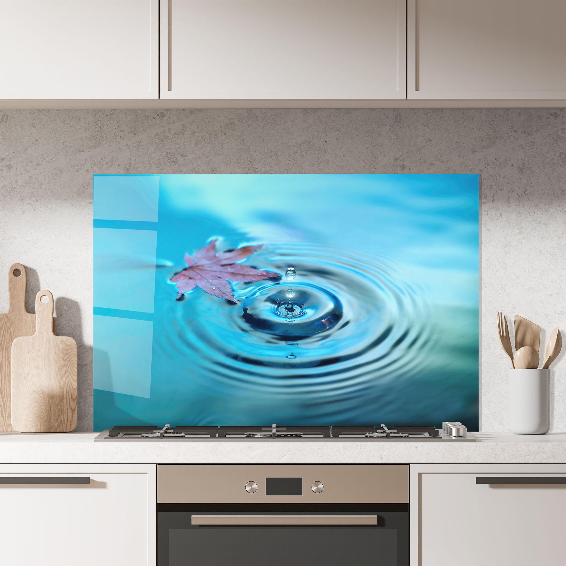 Panou Sticla Bucatarie Red Leaf Floating mockup 7