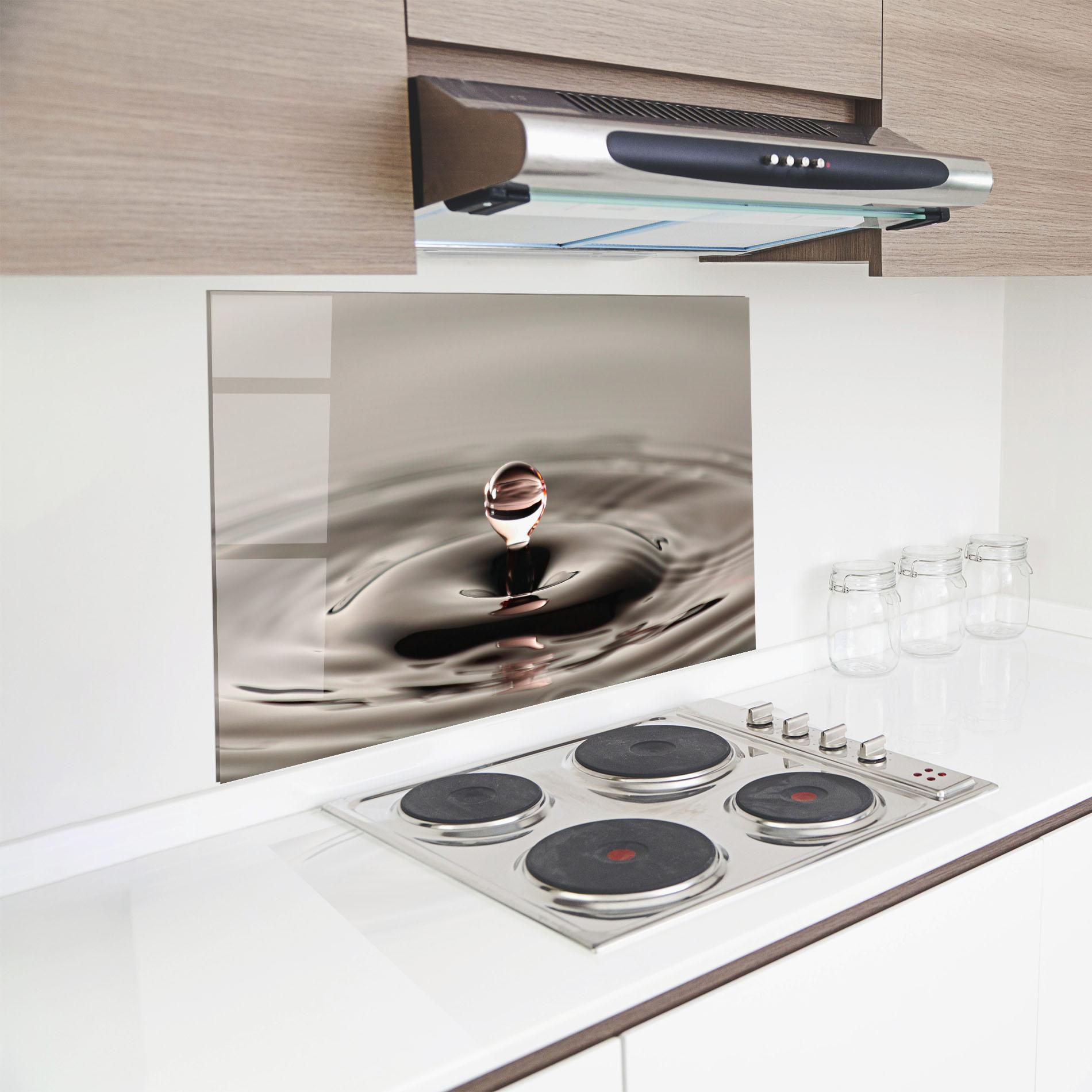 Panou Sticla Bucatarie Close Red Water Drop mockup 8