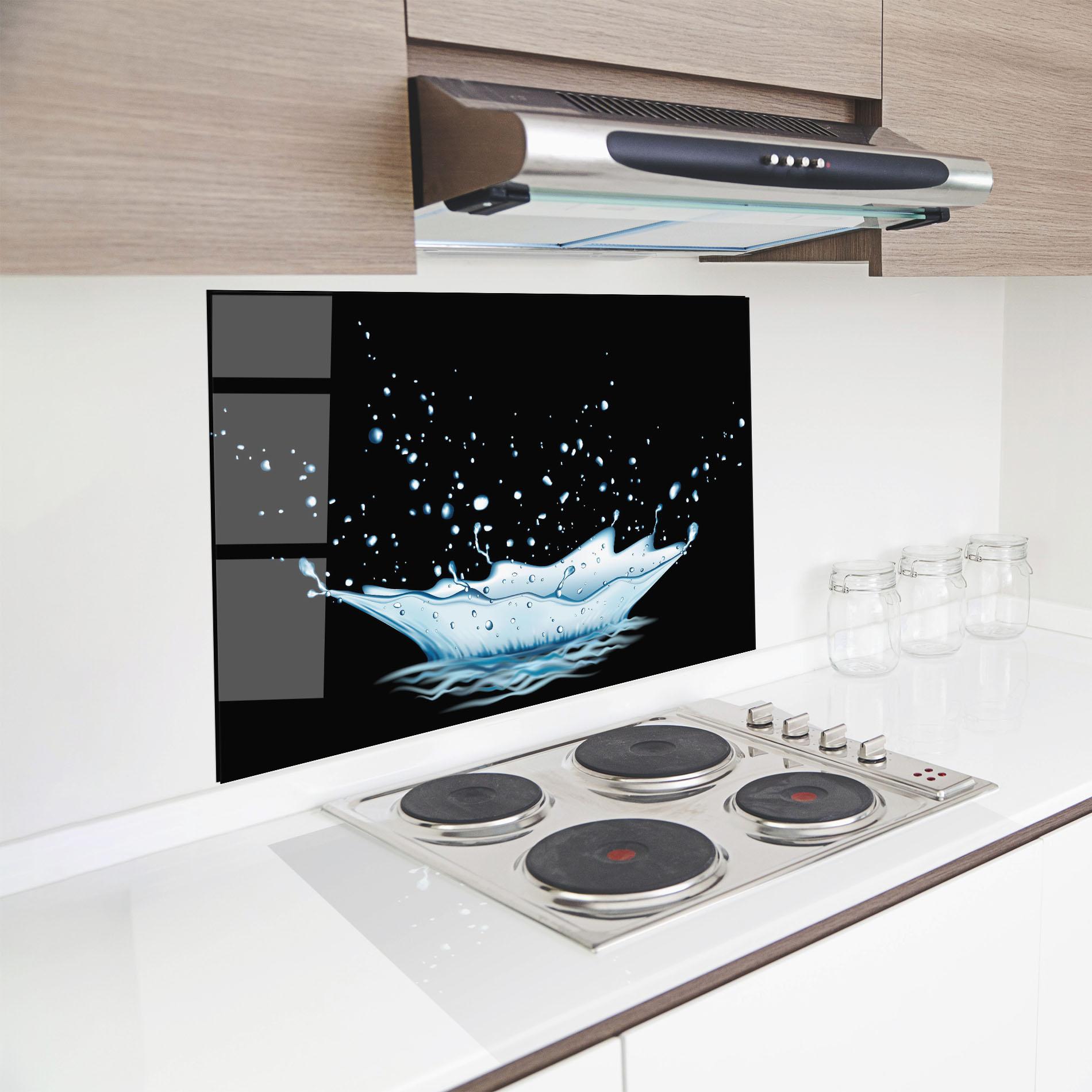 Panou Sticla Bucatarie Water Splash On Black mockup 8