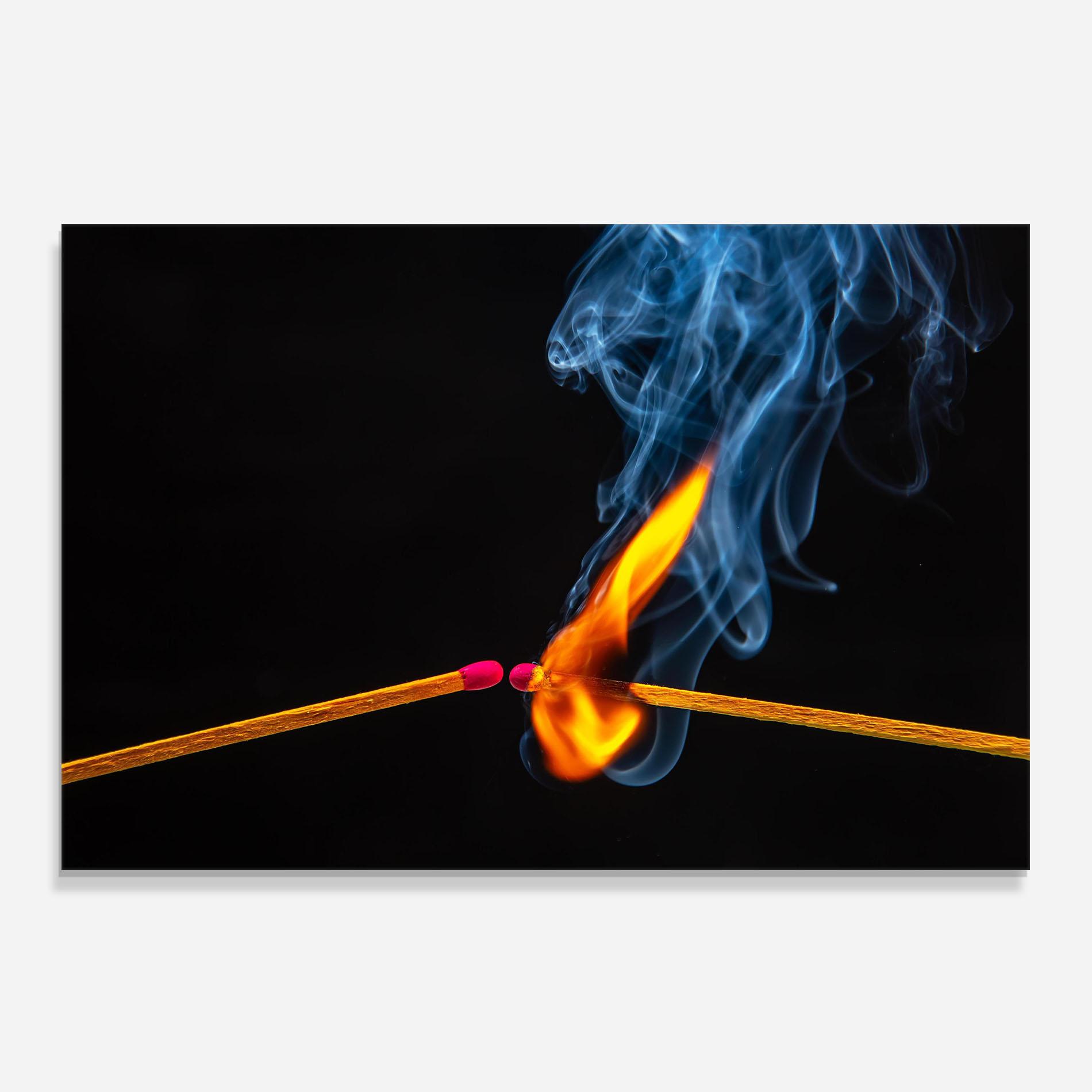 Panou Sticla Bucatarie Burning Smoking Match mockup 0
