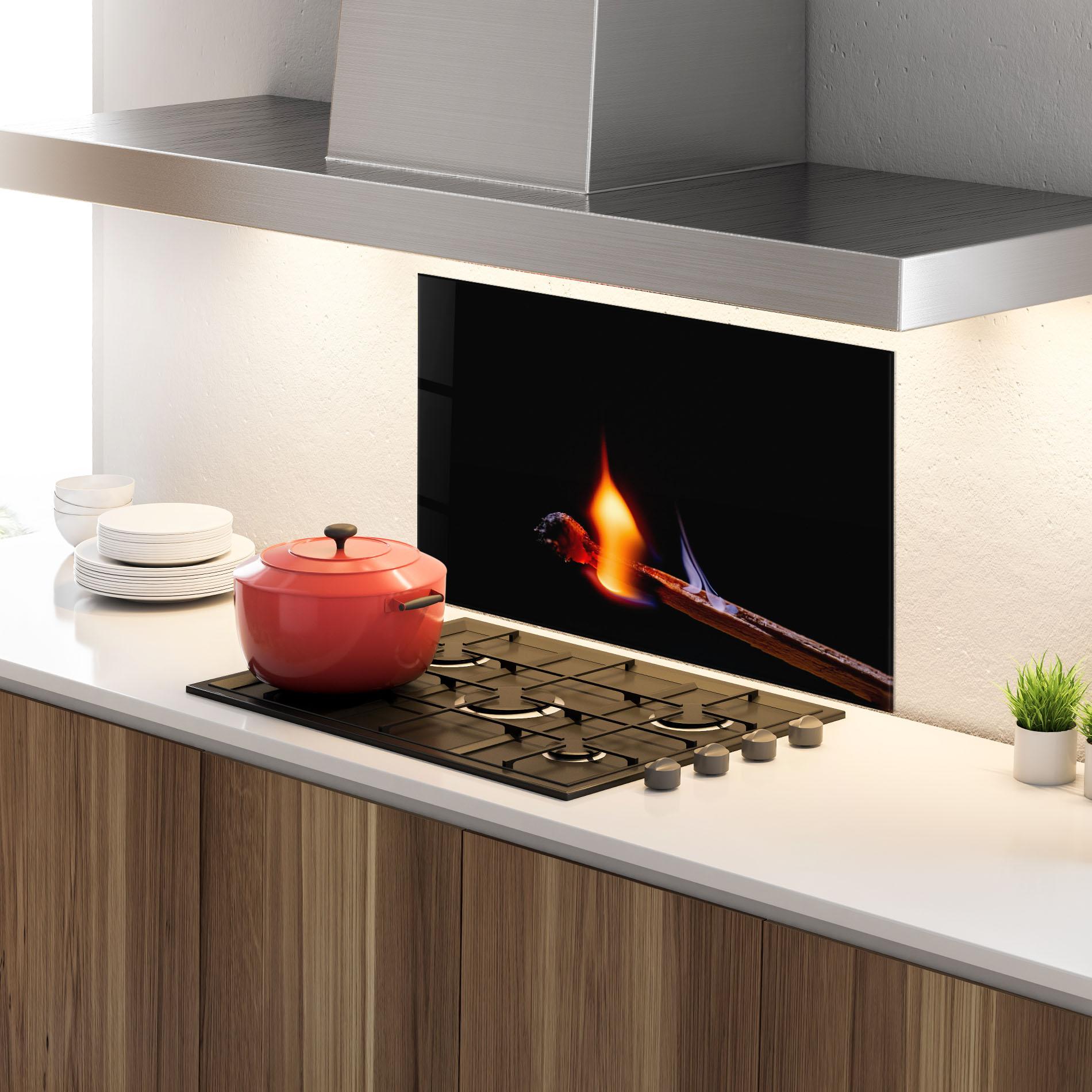 Panou Sticla Bucatarie Burning Matchsticks mockup 4