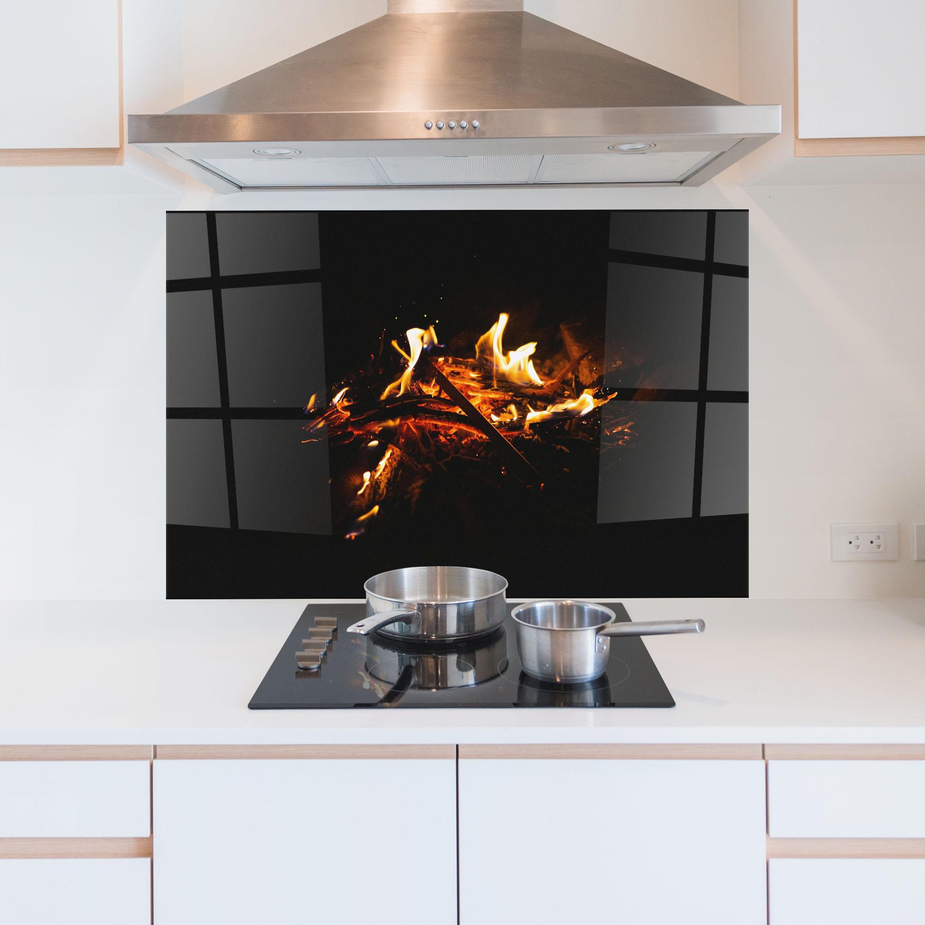 Panou Sticla Bucatarie Fiery Blaze mockup 5