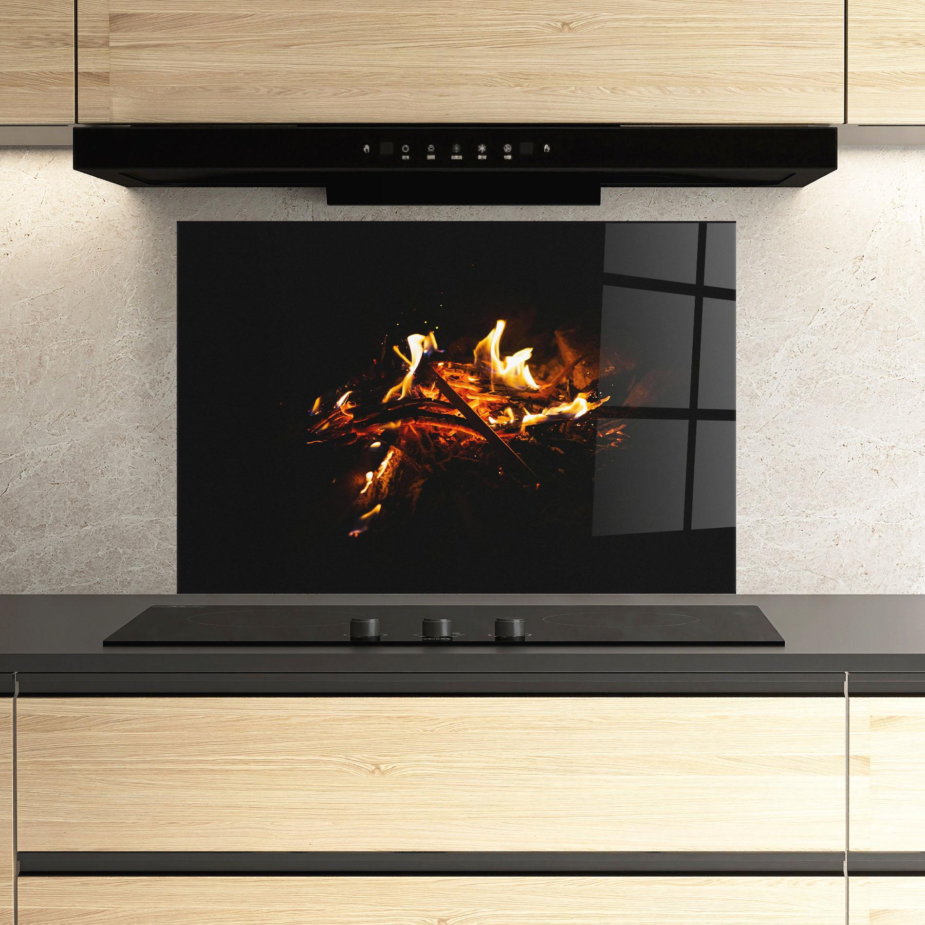 Panou Sticla Bucatarie Fiery Blaze mockup 3