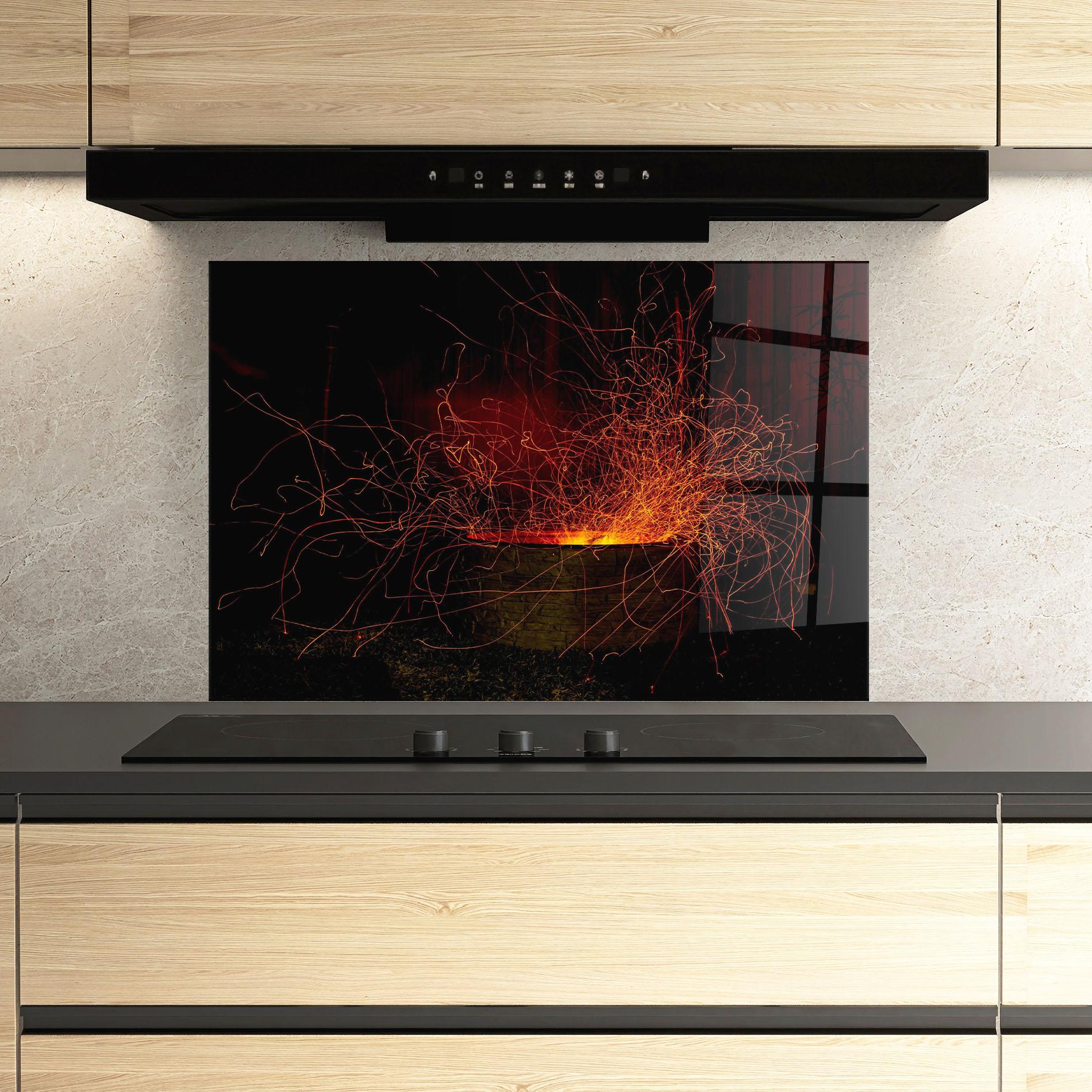 Panou Sticla Bucatarie Fire Drawing Effect mockup 3