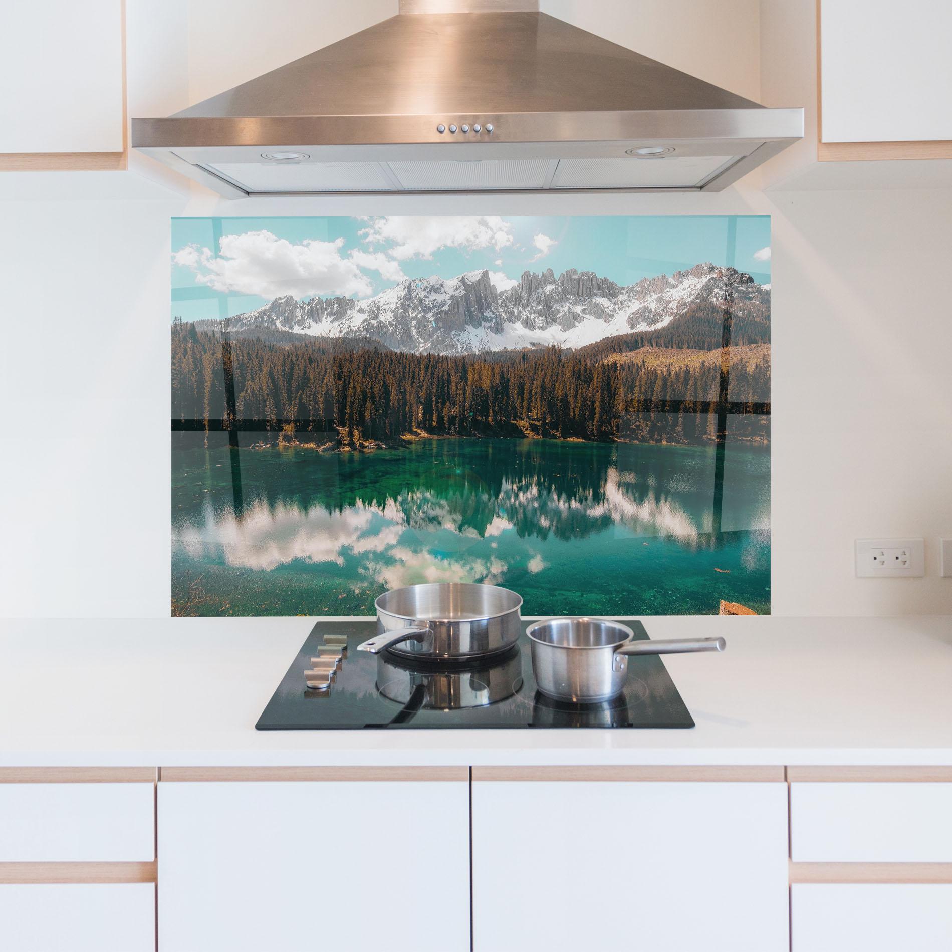 Panou Sticla Bucatarie Mountain Lake View mockup 5