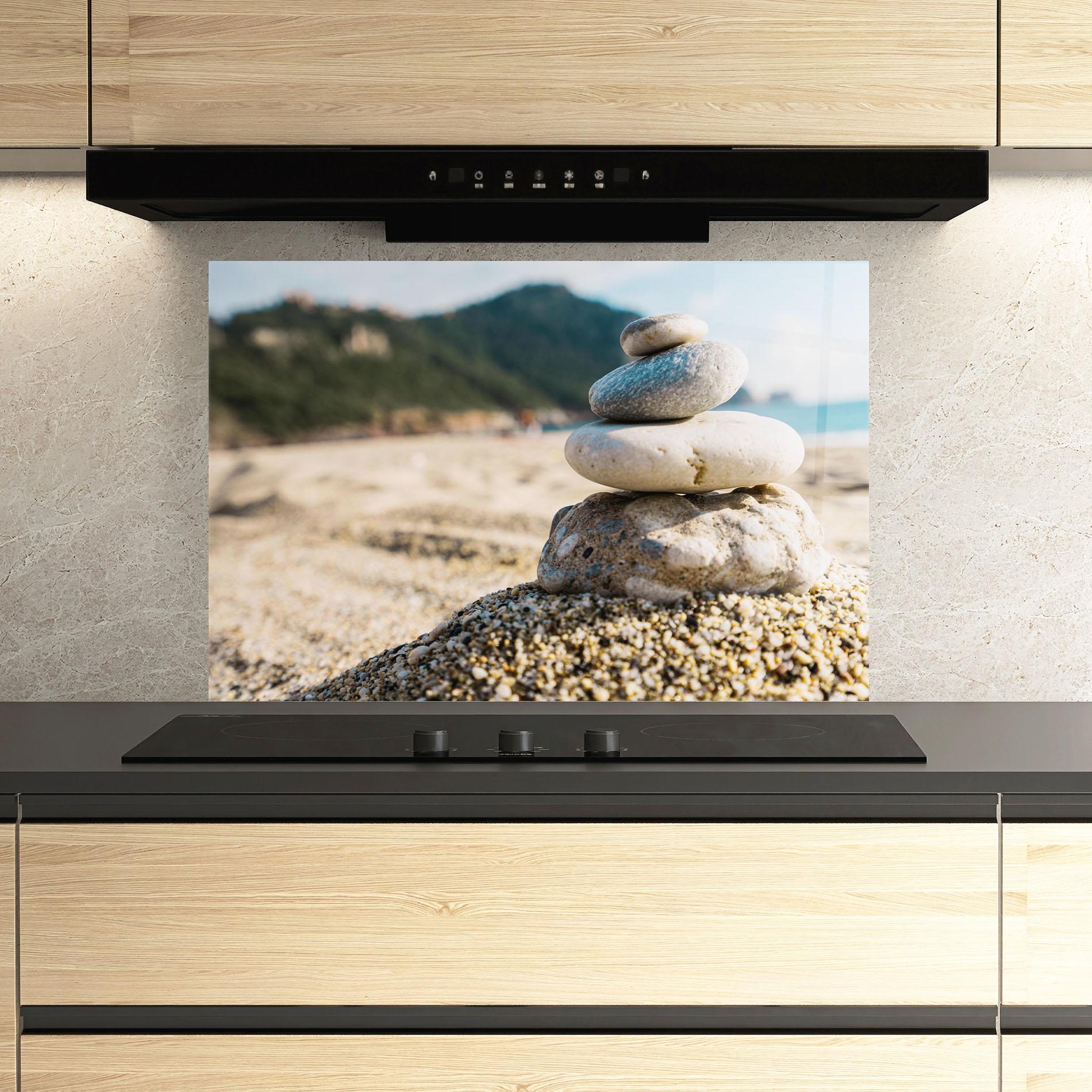 Panou Sticla Bucatarie Pyramid Stones Beach mockup 3