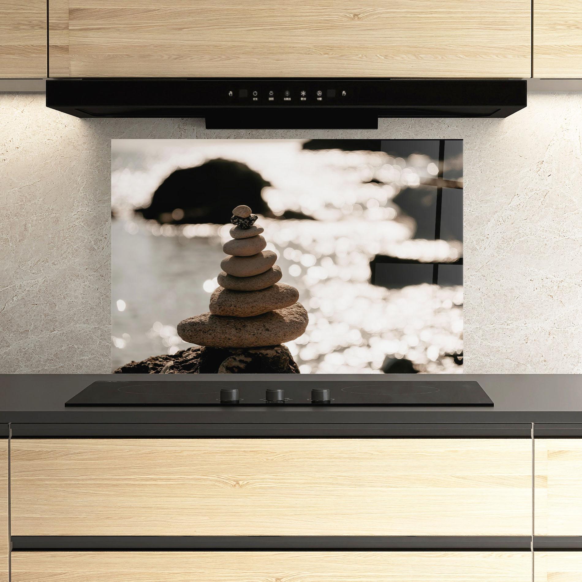 Panou Sticla Bucatarie Pyramid Stones mockup 3