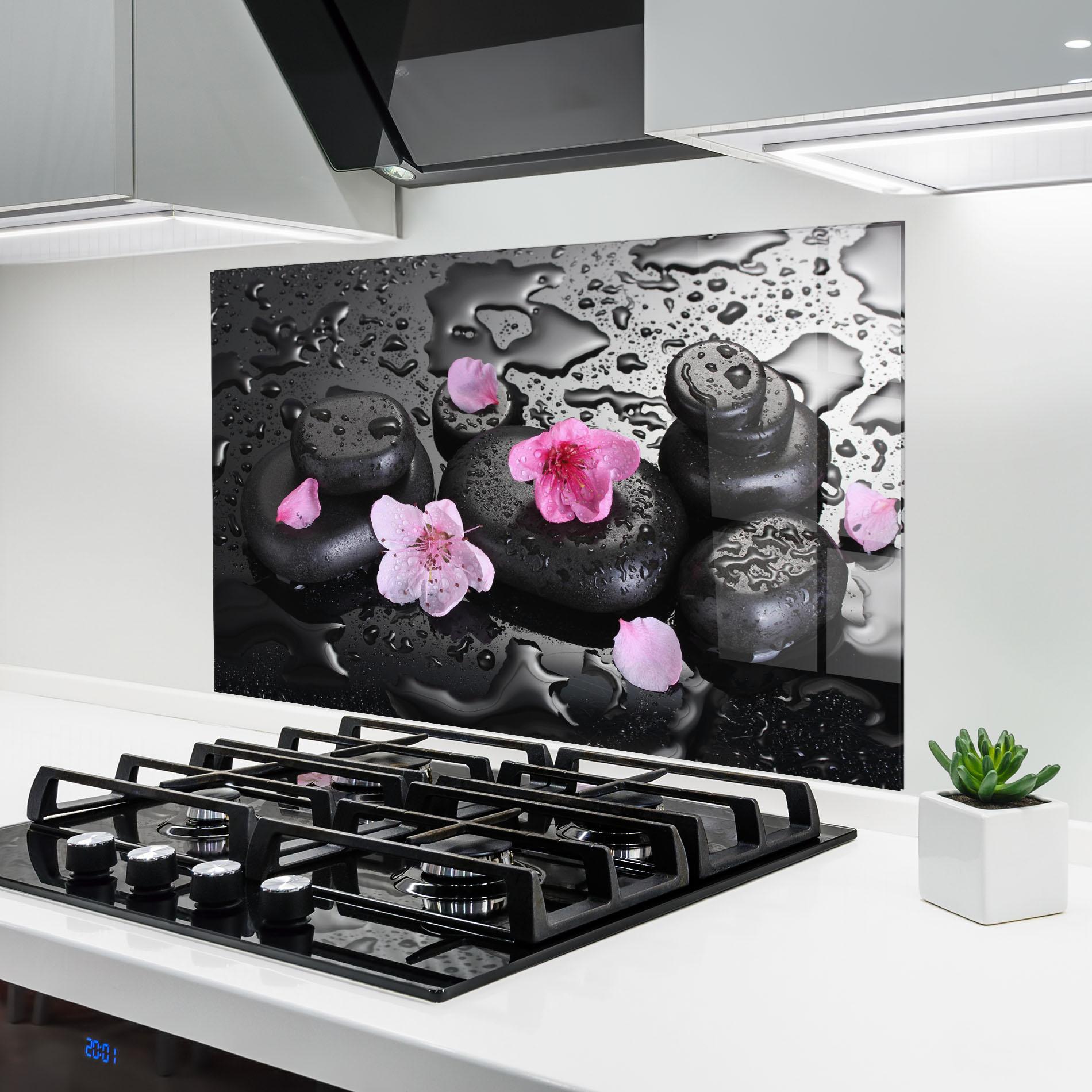 Panou Sticla Bucatarie Pink Sakura Stones mockup 6