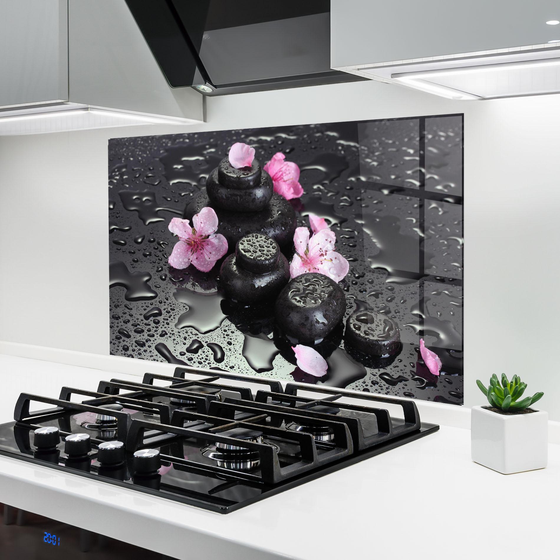 Panou Sticla Bucatarie Pretty Flower Stones mockup 6