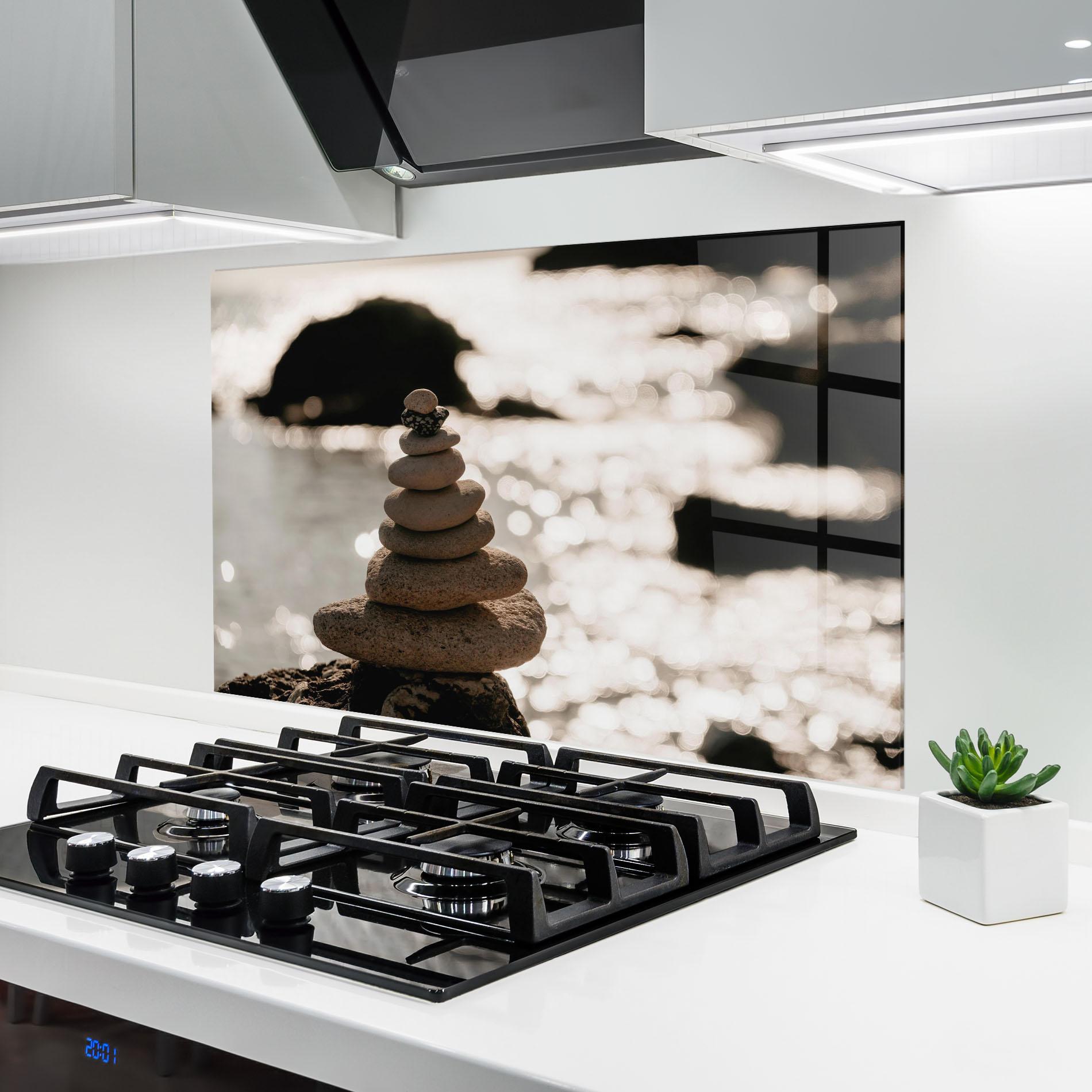 Panou Sticla Bucatarie Pyramid Stones mockup 6