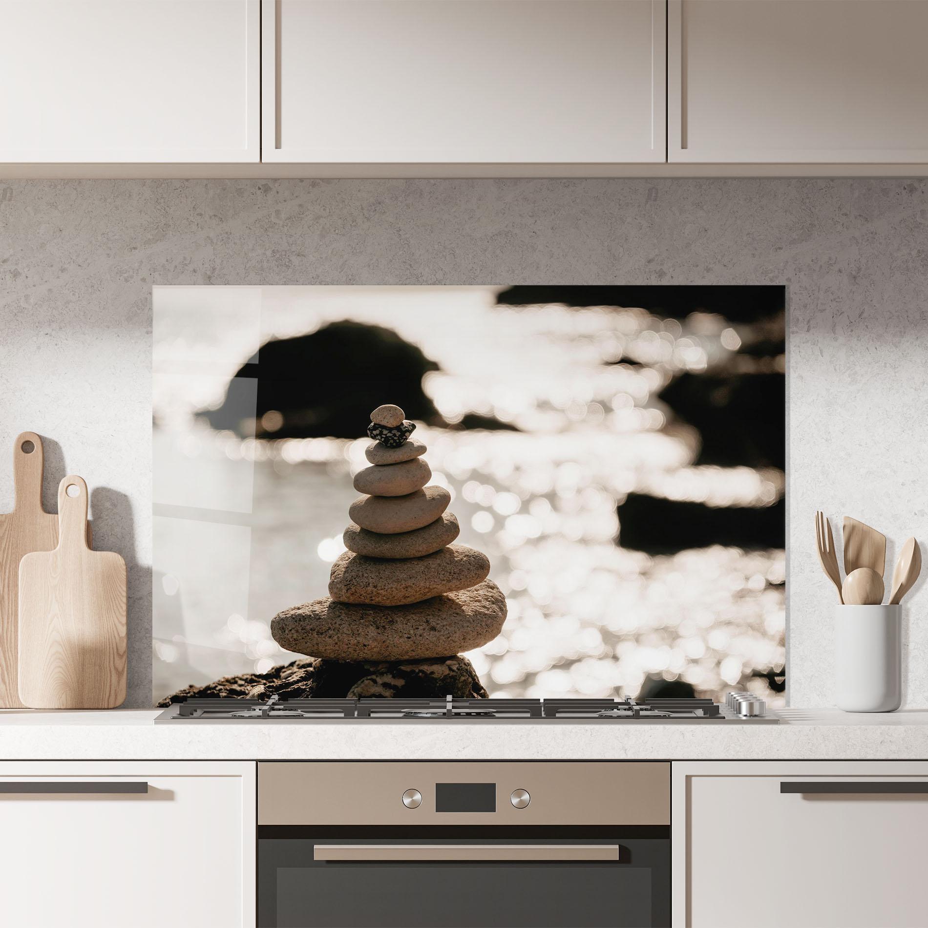 Panou Sticla Bucatarie Pyramid Stones mockup 7