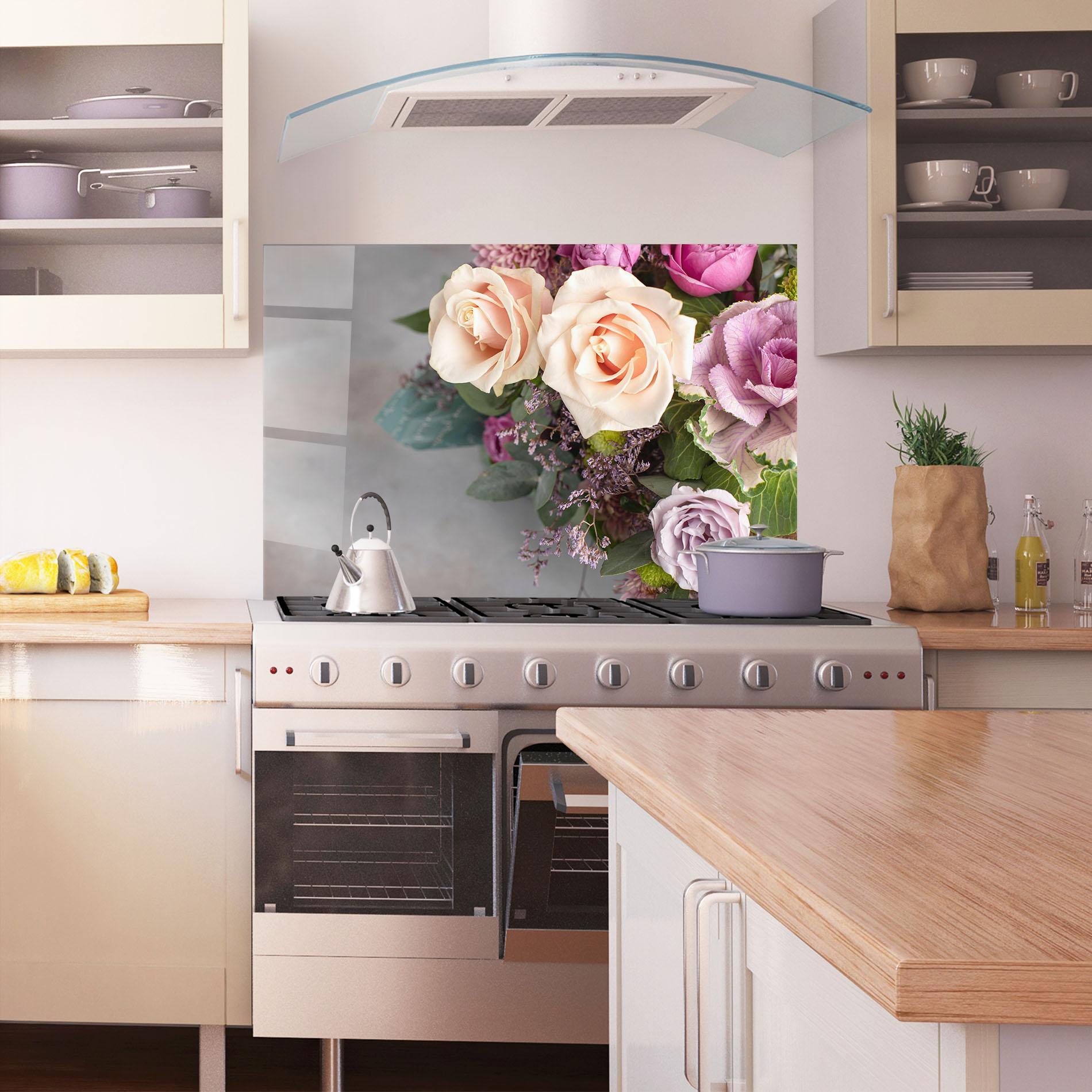 Panou Sticla Bucatarie Cream Purple Bouquet mockup 1