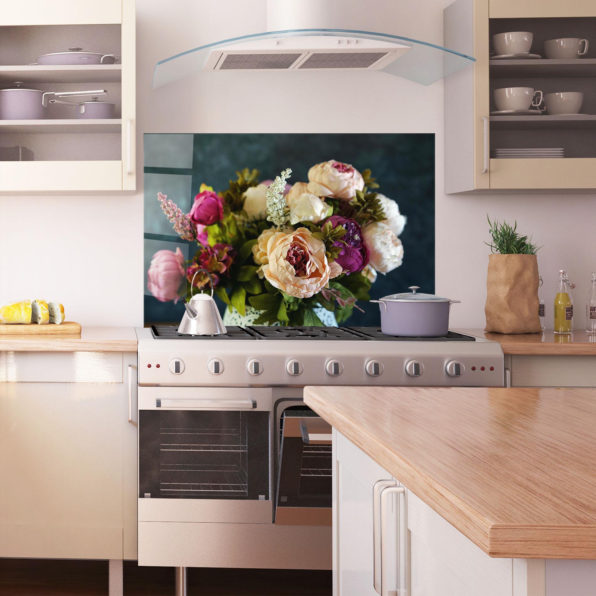 Panou Sticla Bucatarie Cream Roses Bouquet mockup 1