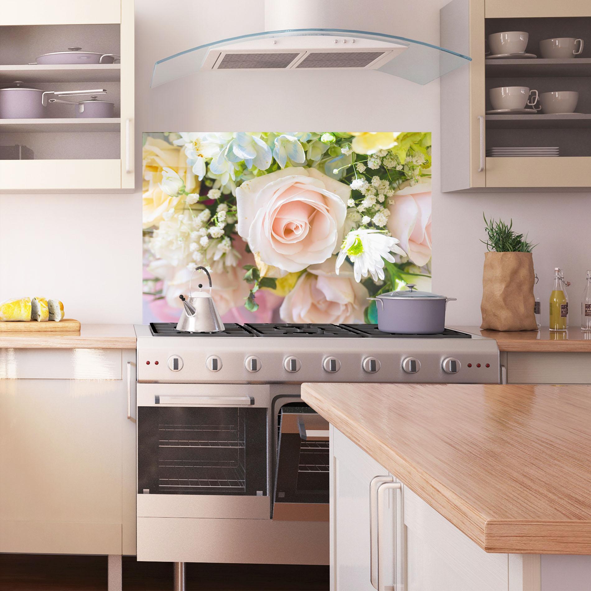 Panou Sticla Bucatarie Light Pink Bouquet mockup 1