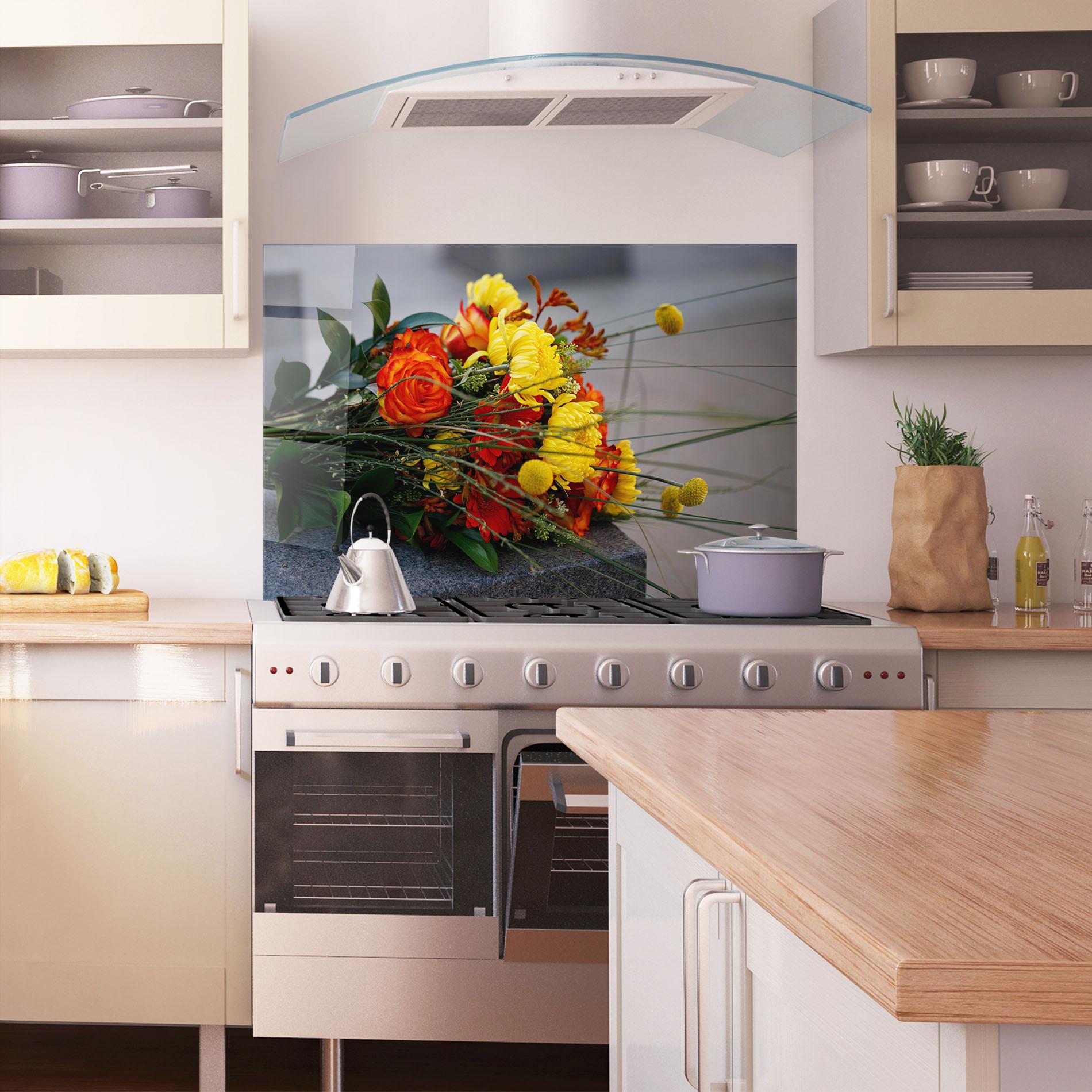 Panou Sticla Bucatarie Strong Yellow Bouquet mockup 1