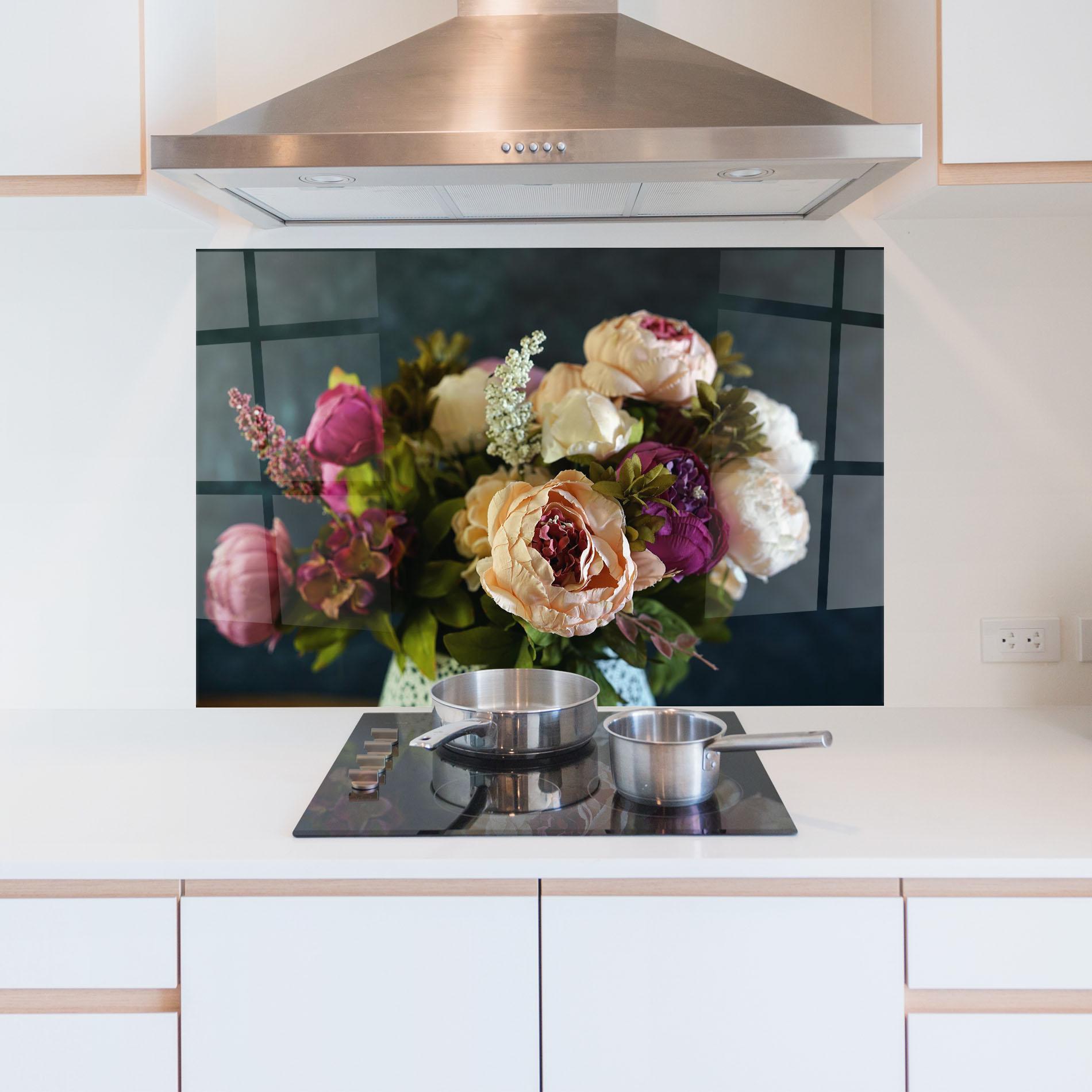 Panou Sticla Bucatarie Cream Roses Bouquet mockup 5