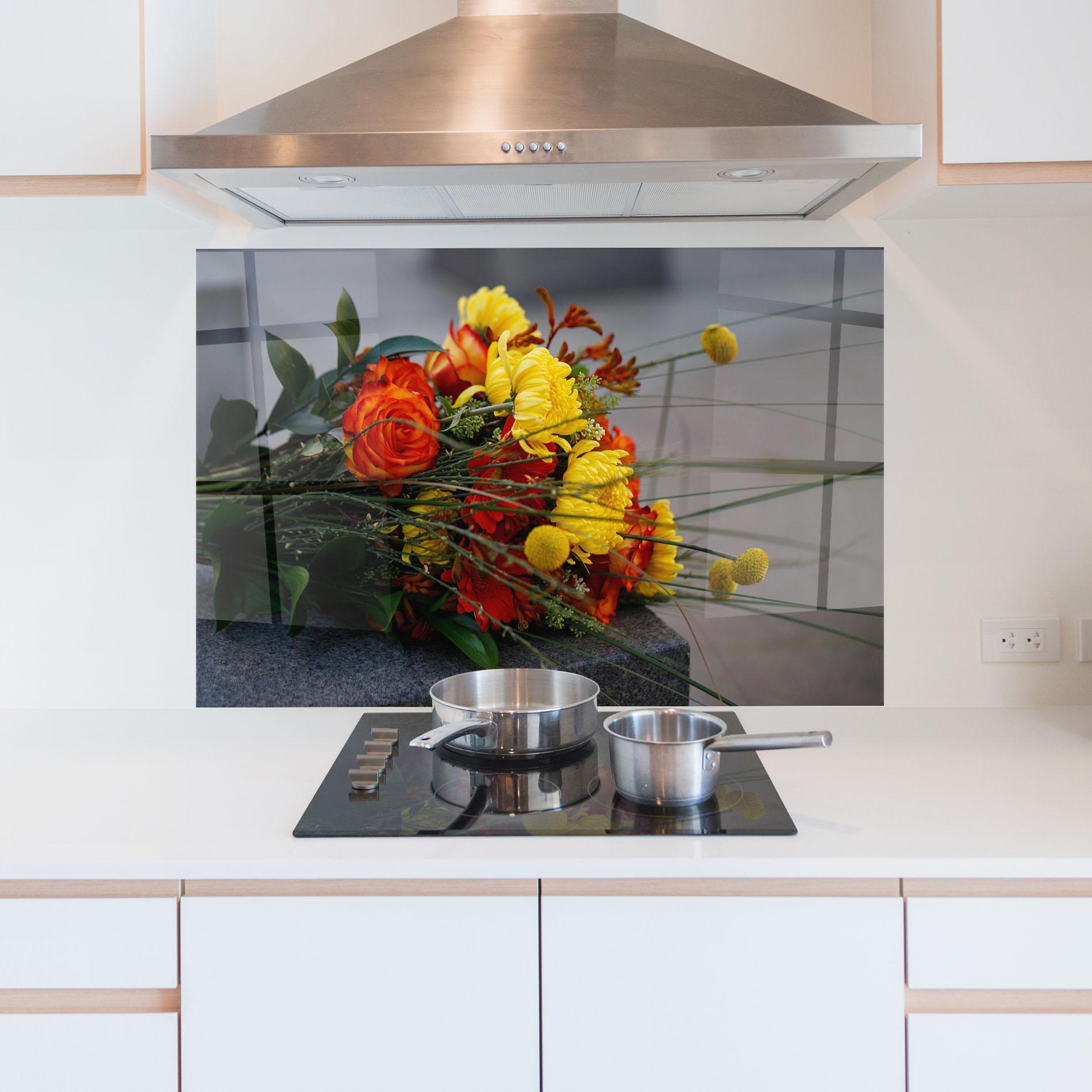 Panou Sticla Bucatarie Strong Yellow Bouquet mockup 5