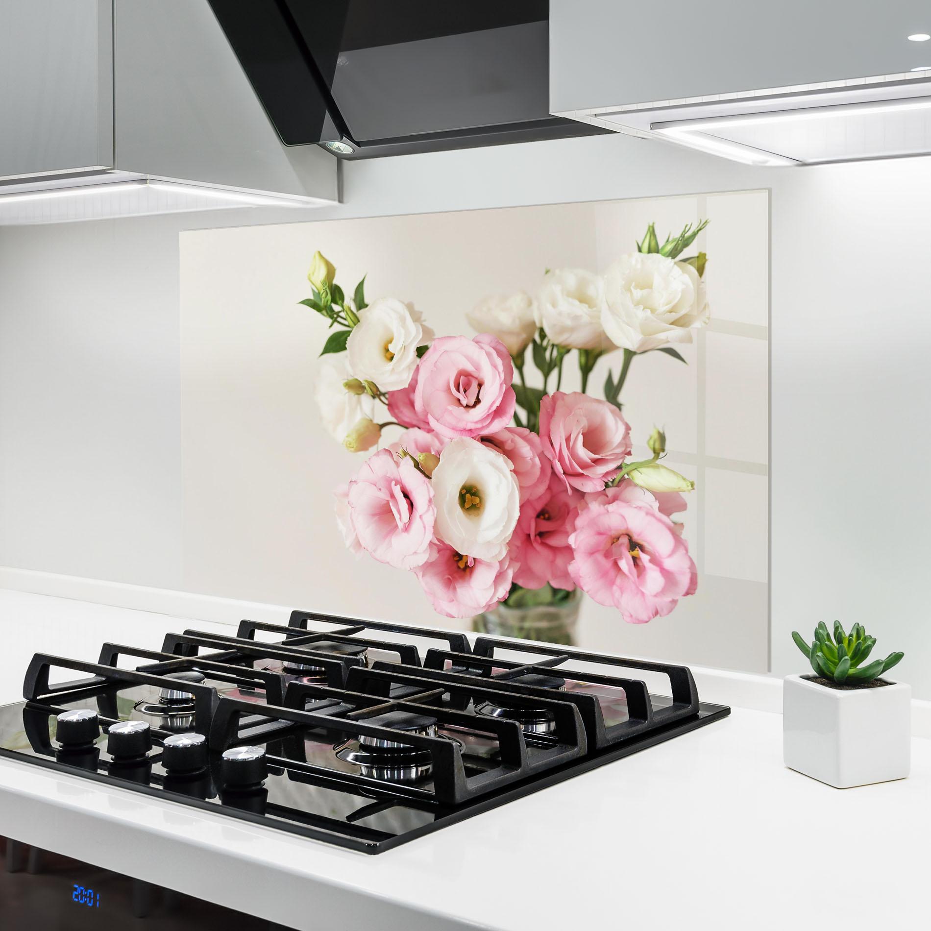 Panou Sticla Bucatarie Cute Pink Flowers mockup 6