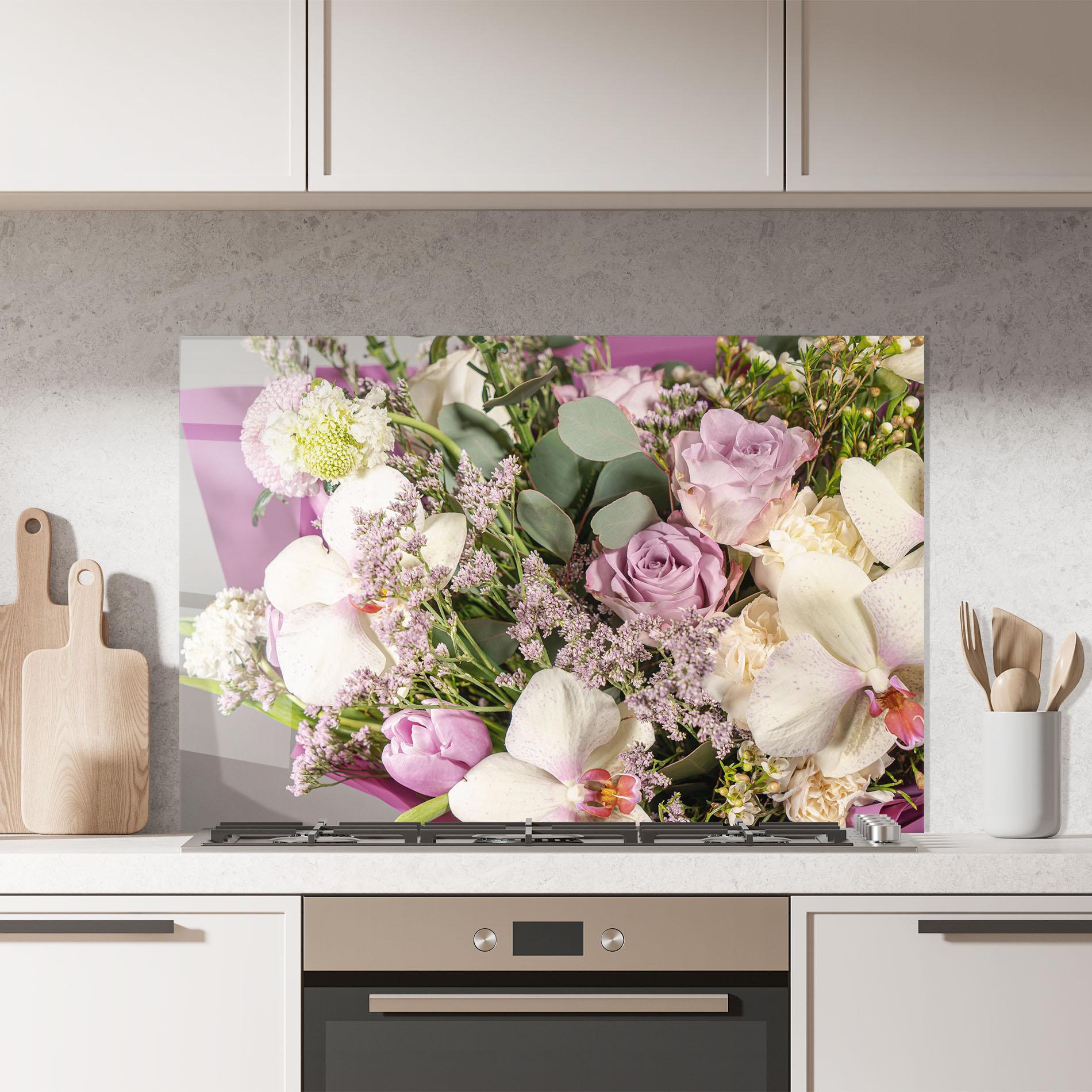 Panou Sticla Bucatarie Cute Purple Bouquet mockup 7