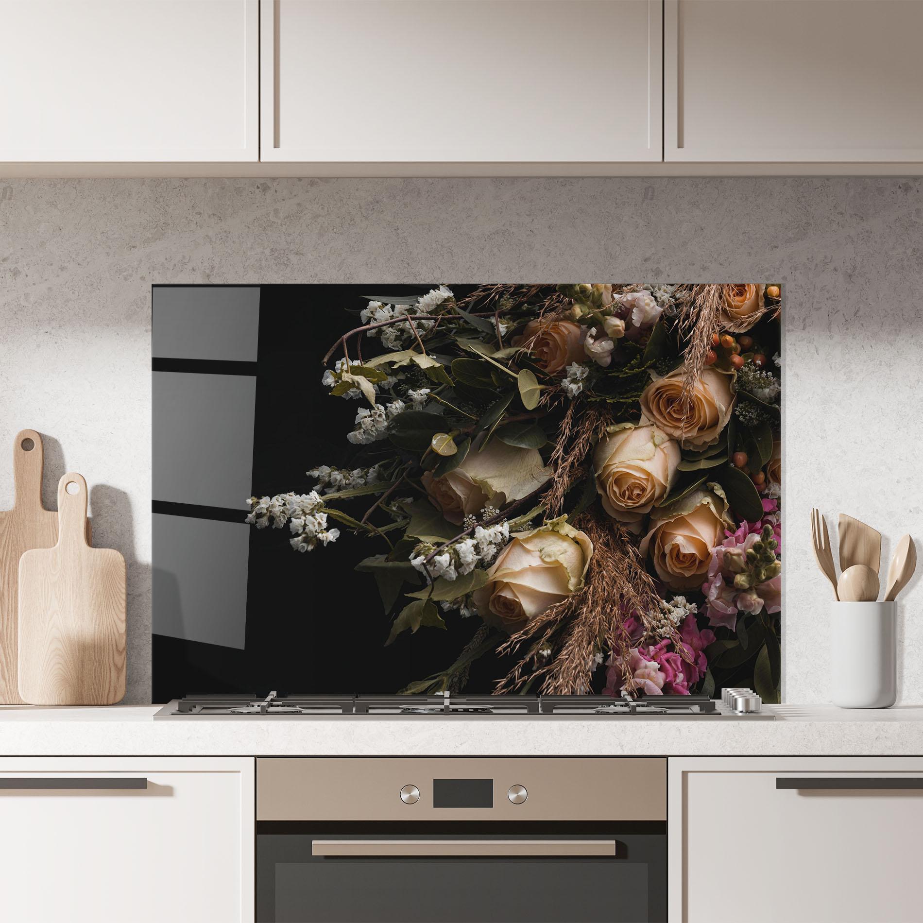 Panou Sticla Bucatarie Luxurious Cream Bouquet mockup 7