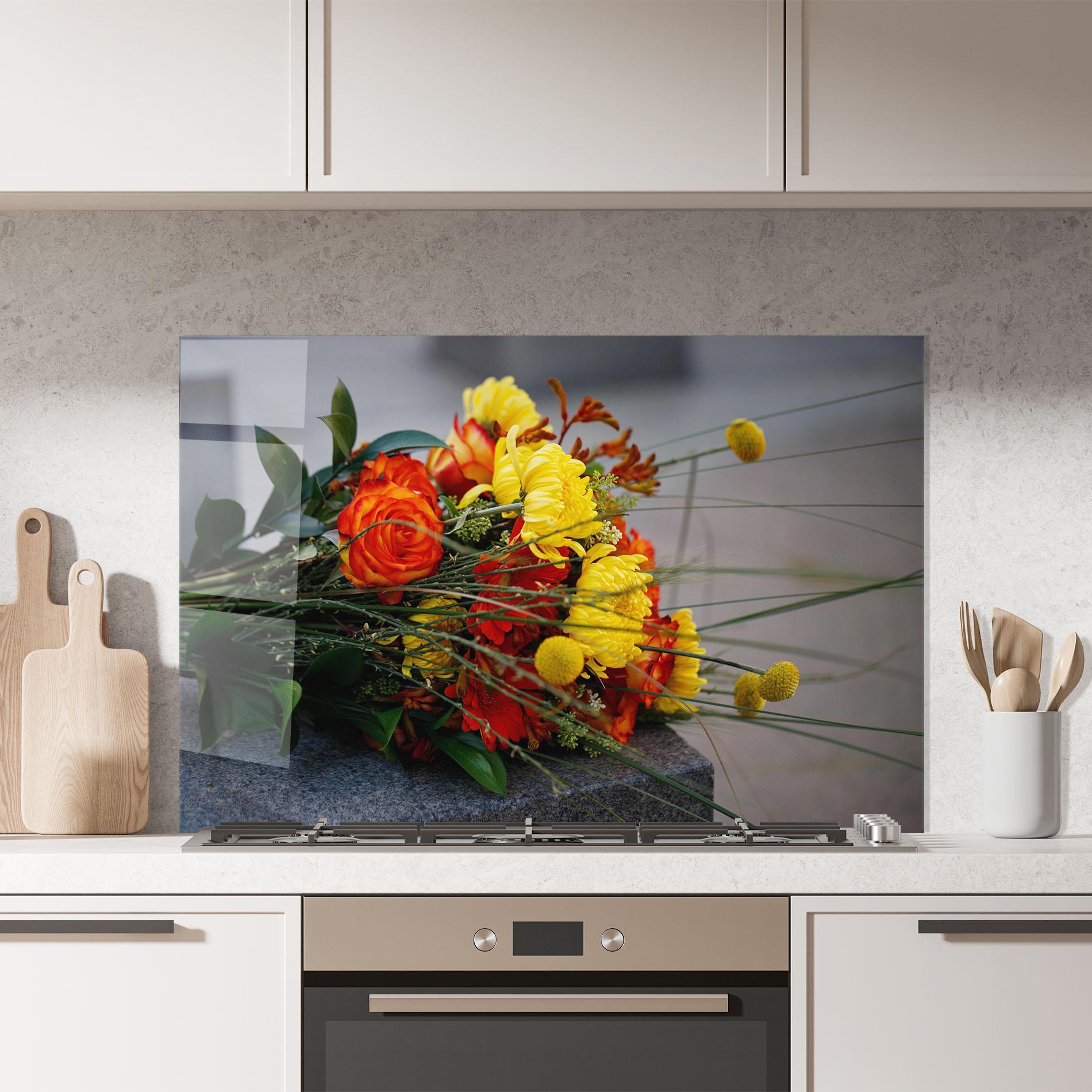 Panou Sticla Bucatarie Strong Yellow Bouquet mockup 7