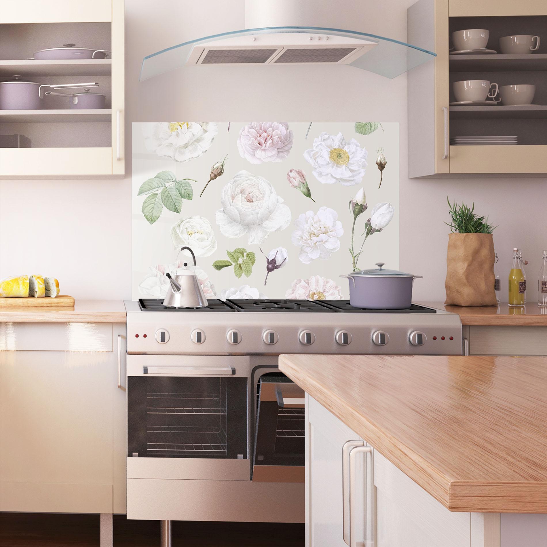 Panou Sticla Bucatarie White Peony On Cream mockup 1