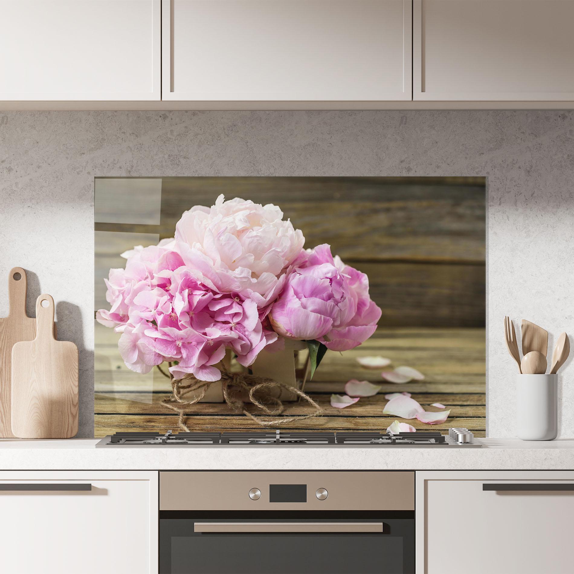 Panou Sticla Bucatarie Peony On Table mockup 7