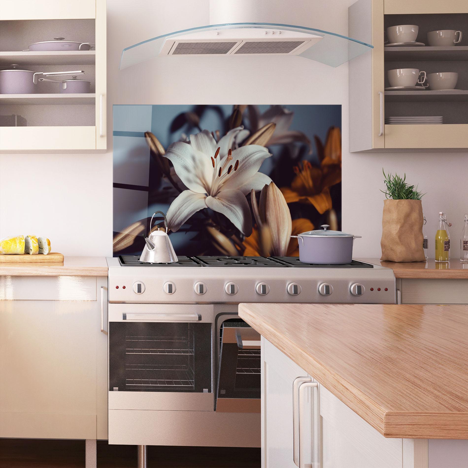 Panou Sticla Bucatarie Cream Lily mockup 1