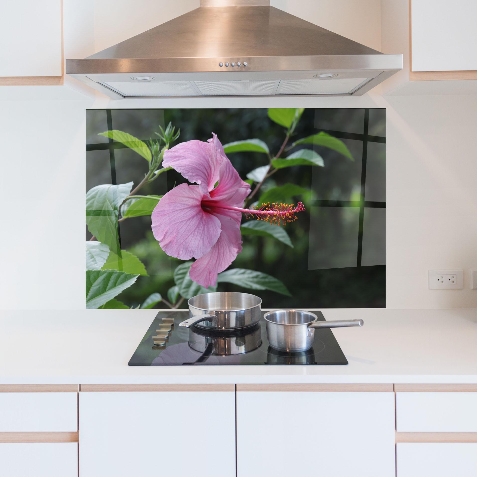 Panou Sticla Bucatarie Pink Exotic Plant mockup 5