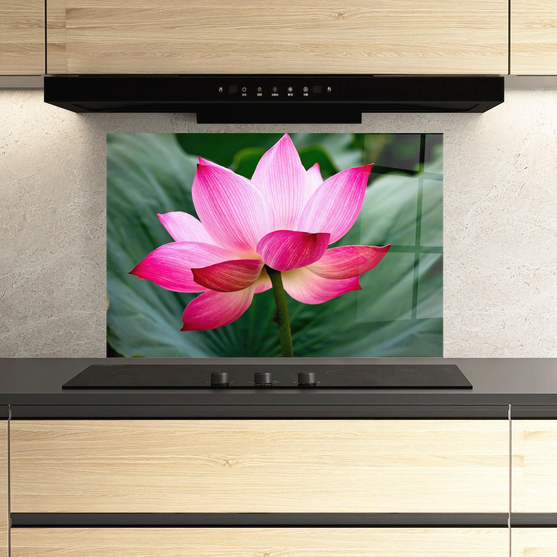 Panou Sticla Bucatarie Beautiful Pink Exotic mockup 3